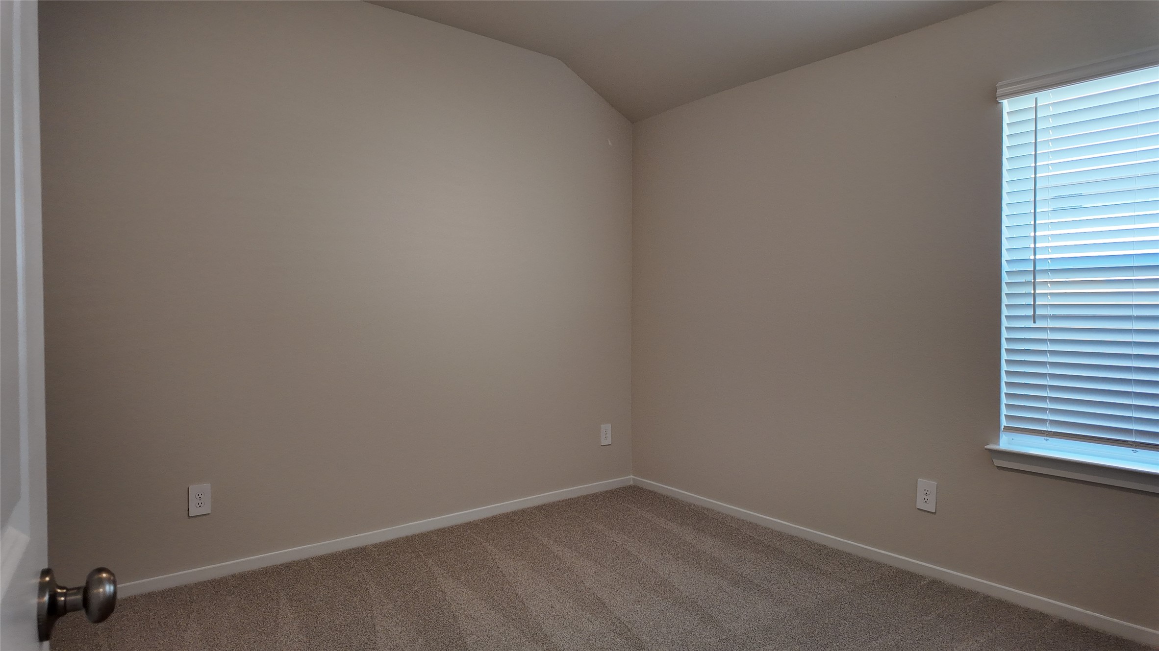 16281 Parish Pointe Court Property Photo 12