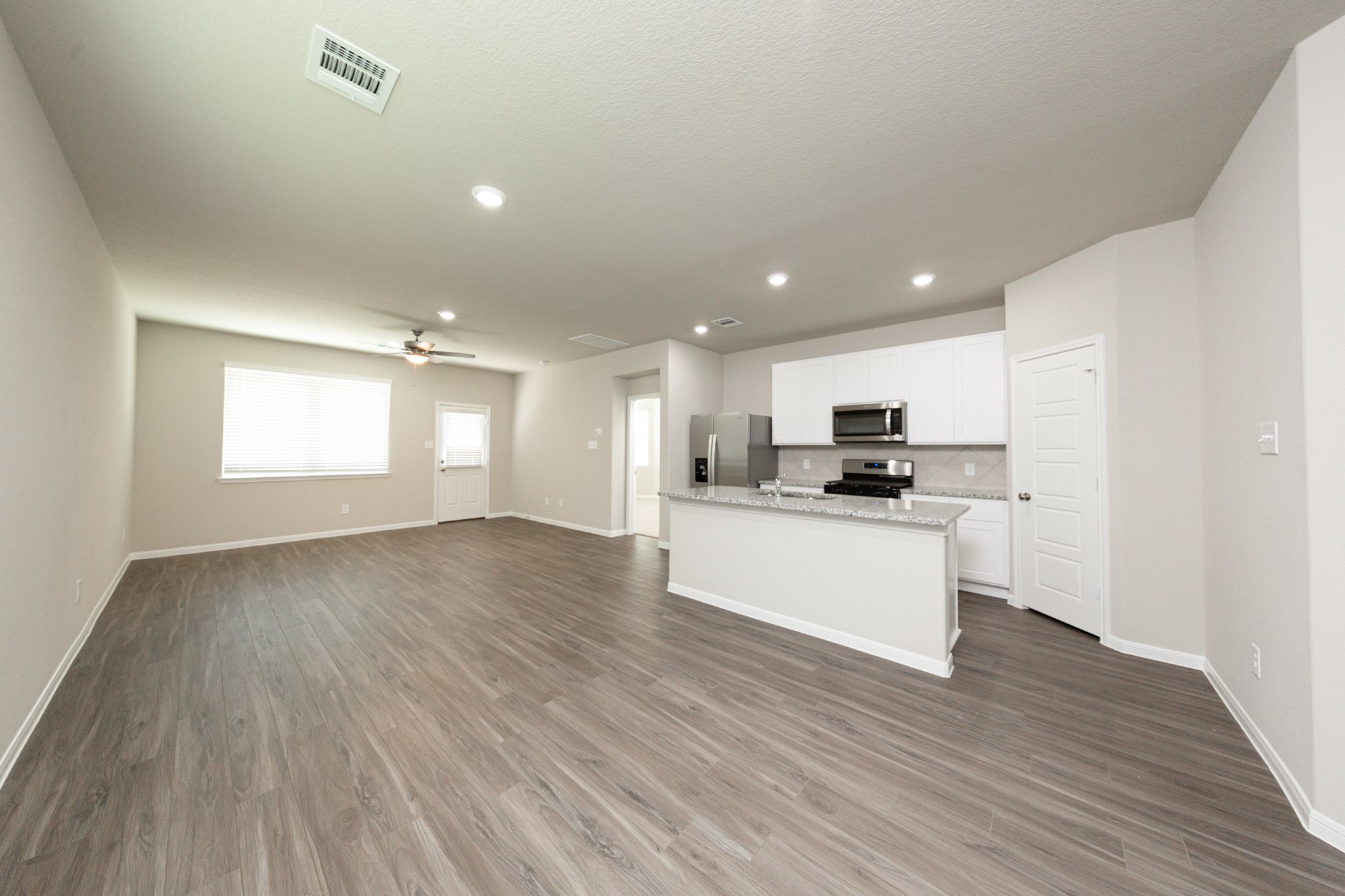 3874 Avalon Lane Property Photo 5