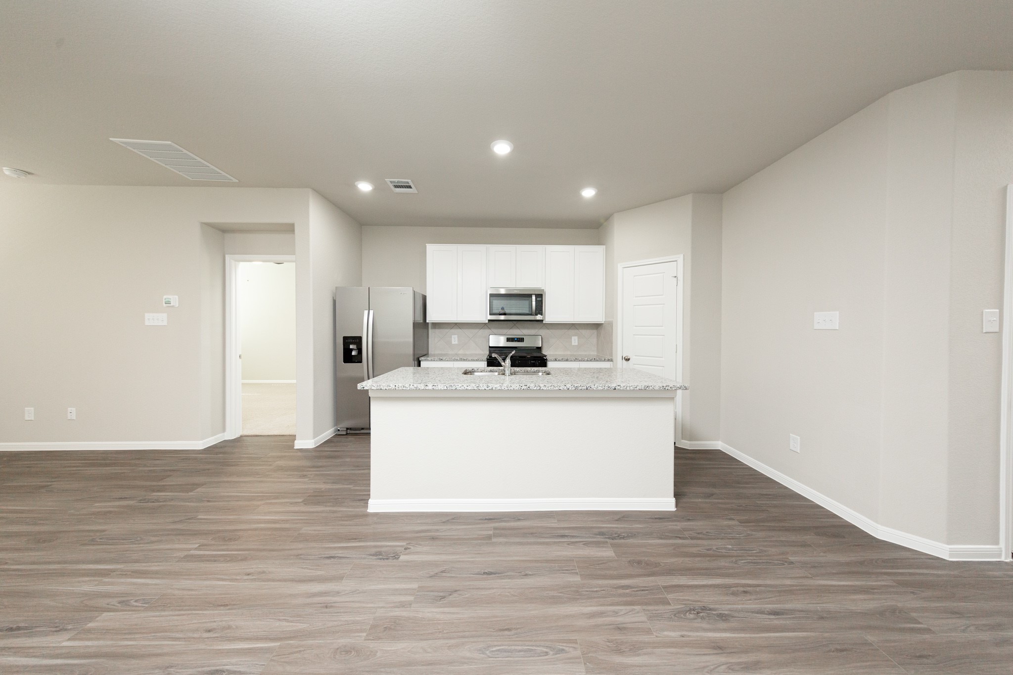 3874 Avalon Lane Property Photo 6