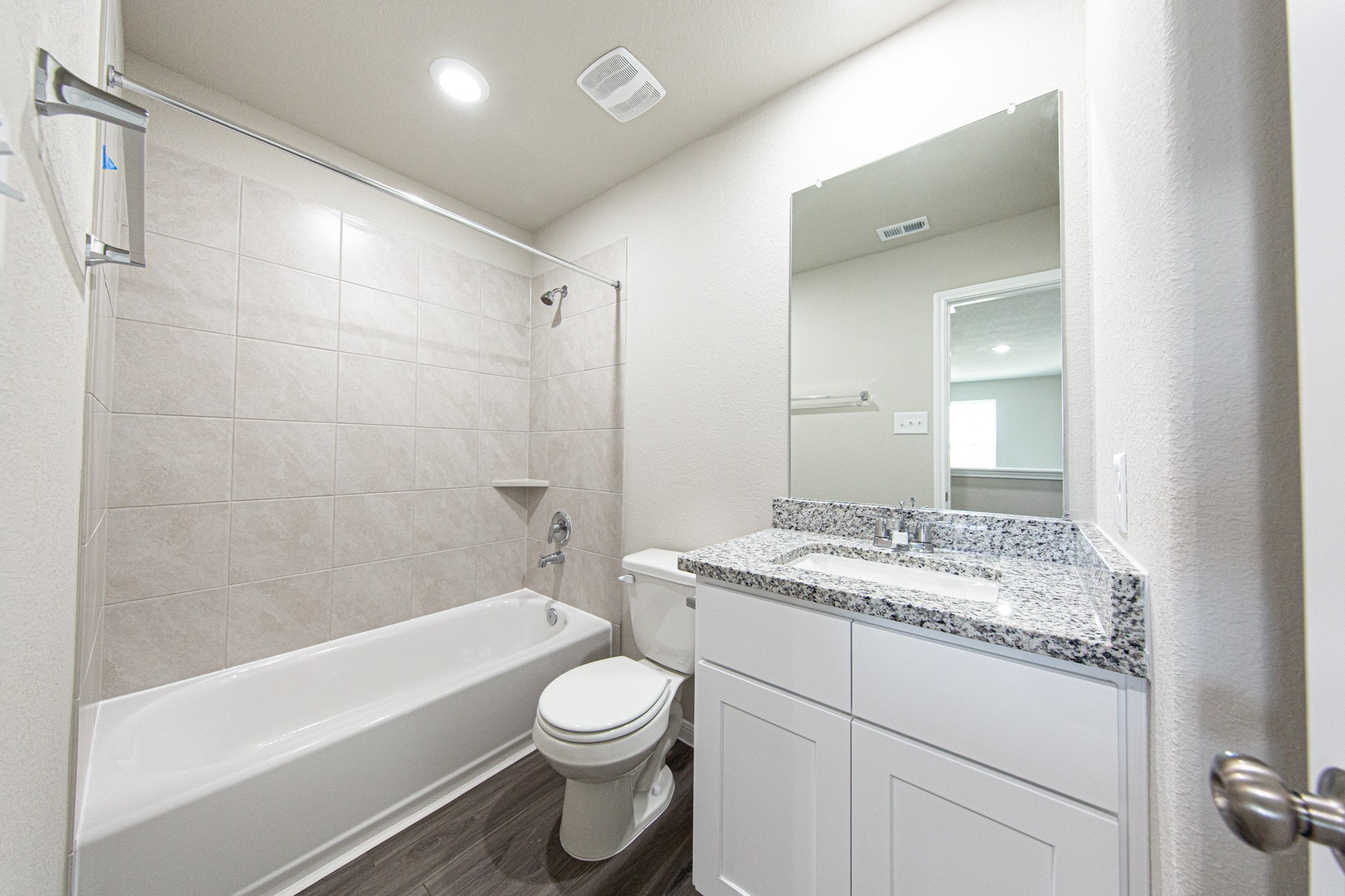 3874 Avalon Lane Property Photo 15