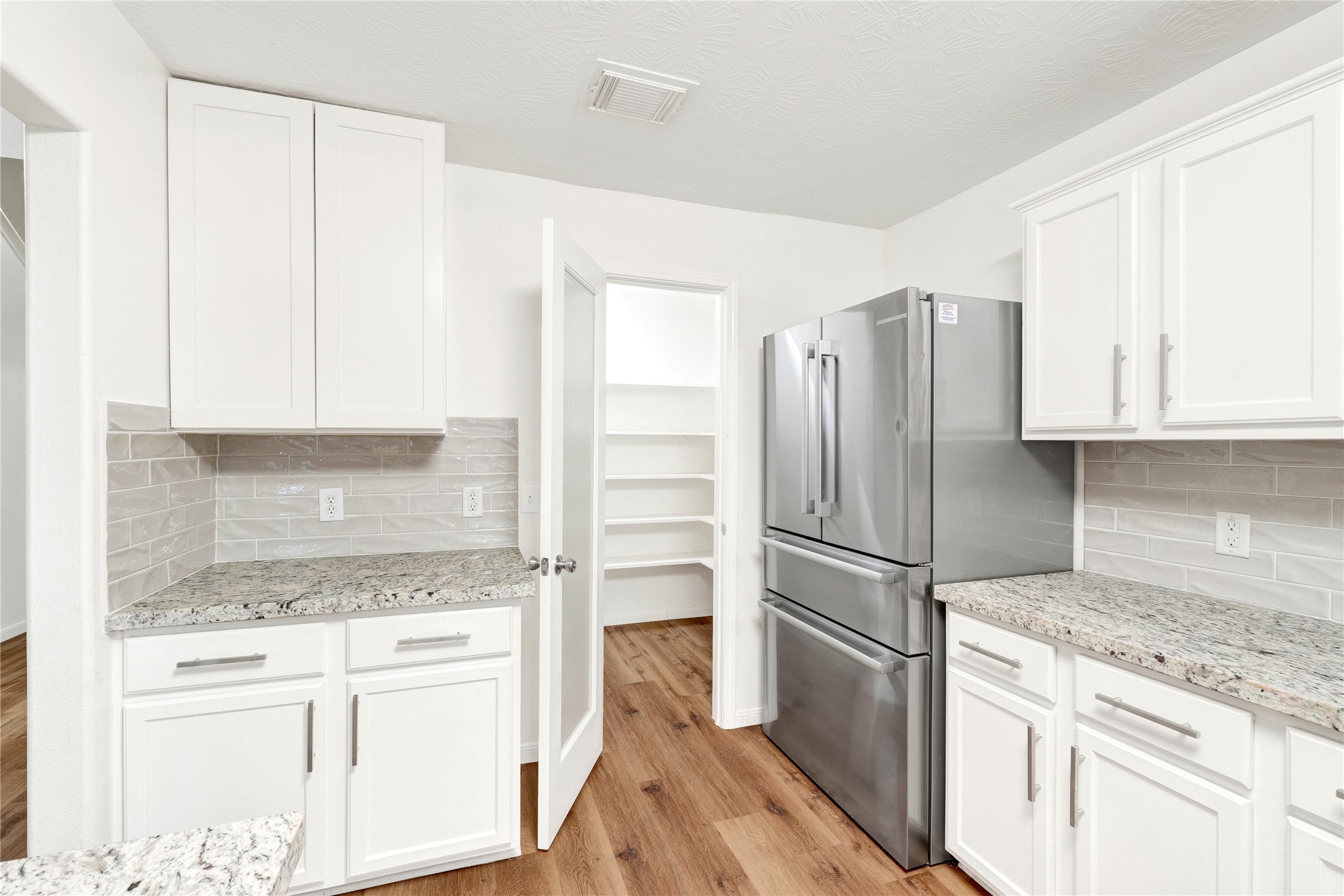 8518 Windy Thicket Lane Property Photo 8