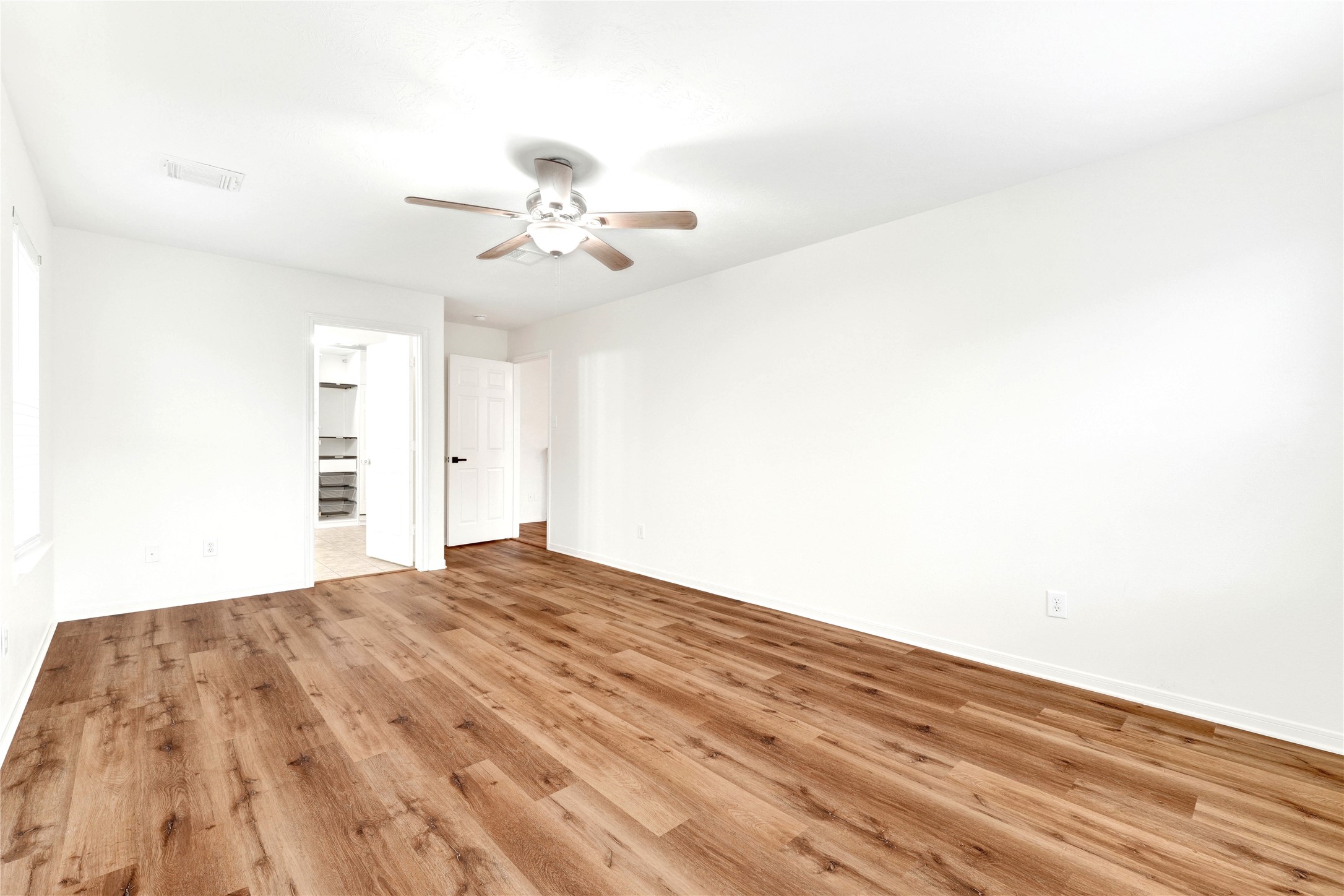 8518 Windy Thicket Lane Property Photo 17