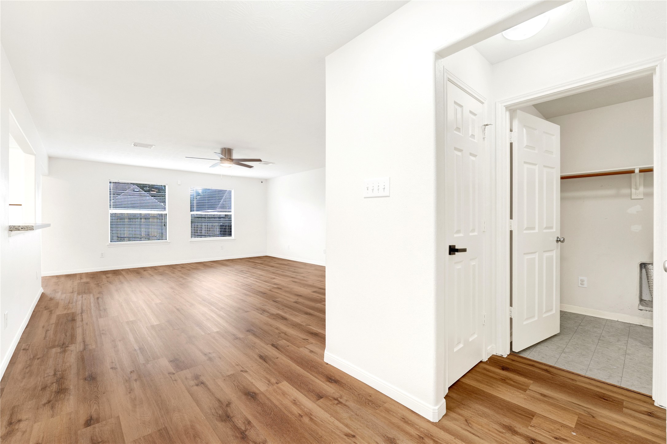 8518 Windy Thicket Lane Property Photo 26