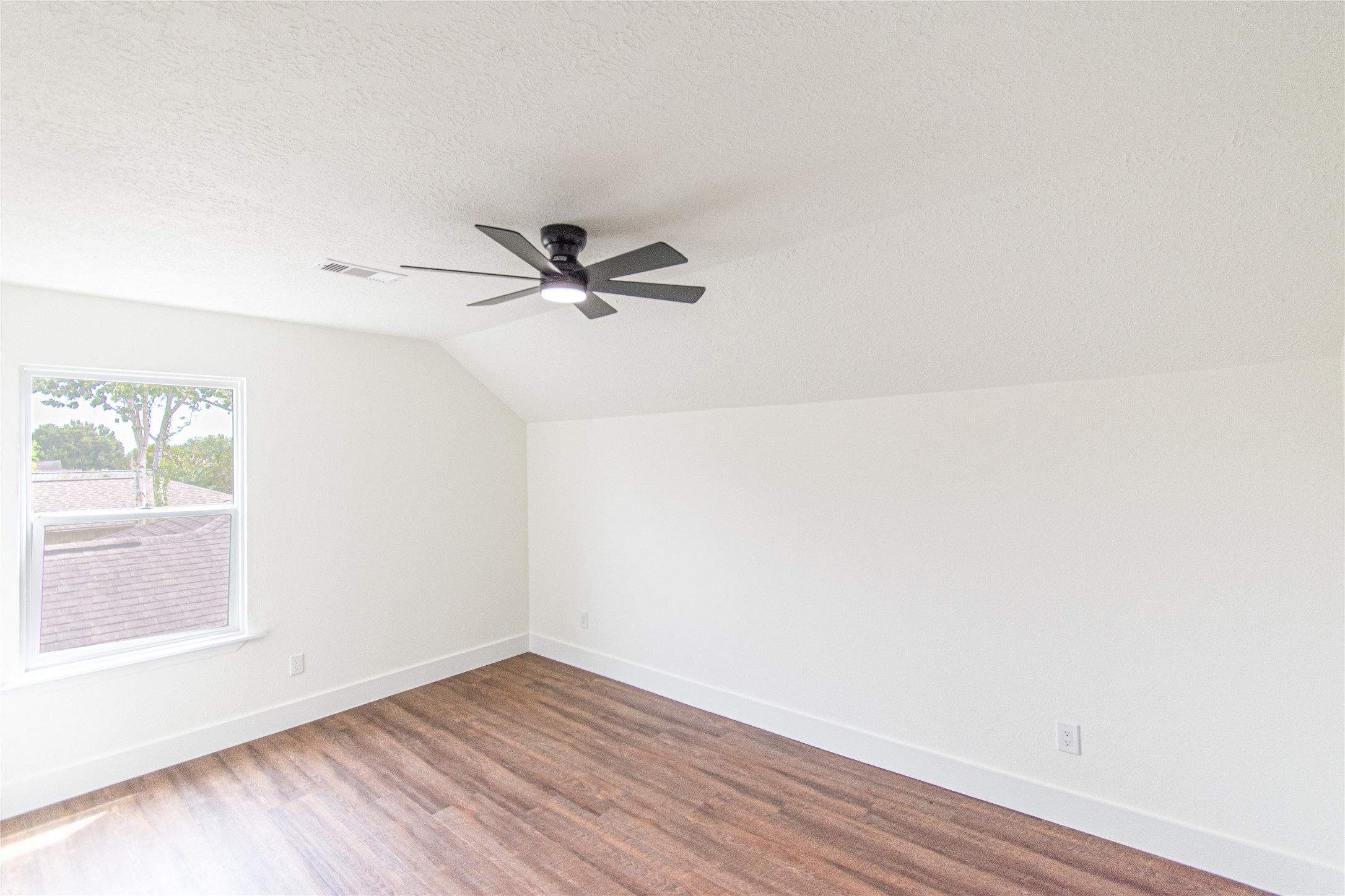 13130 Kingsmill Drive Property Photo 33