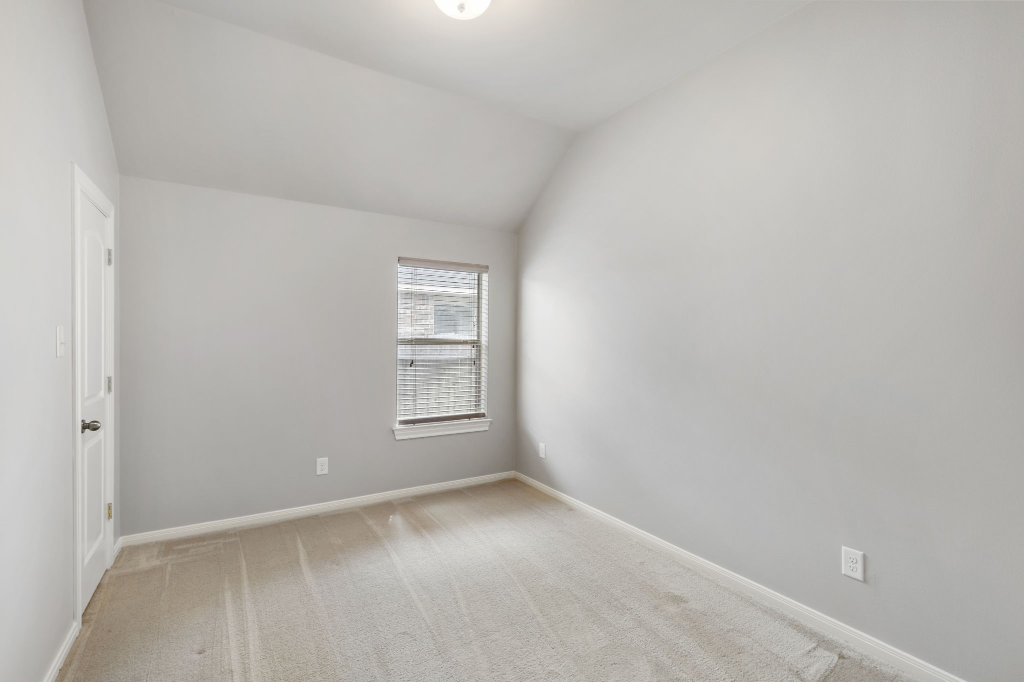 27619 Ethan Trails Lane Property Photo 14