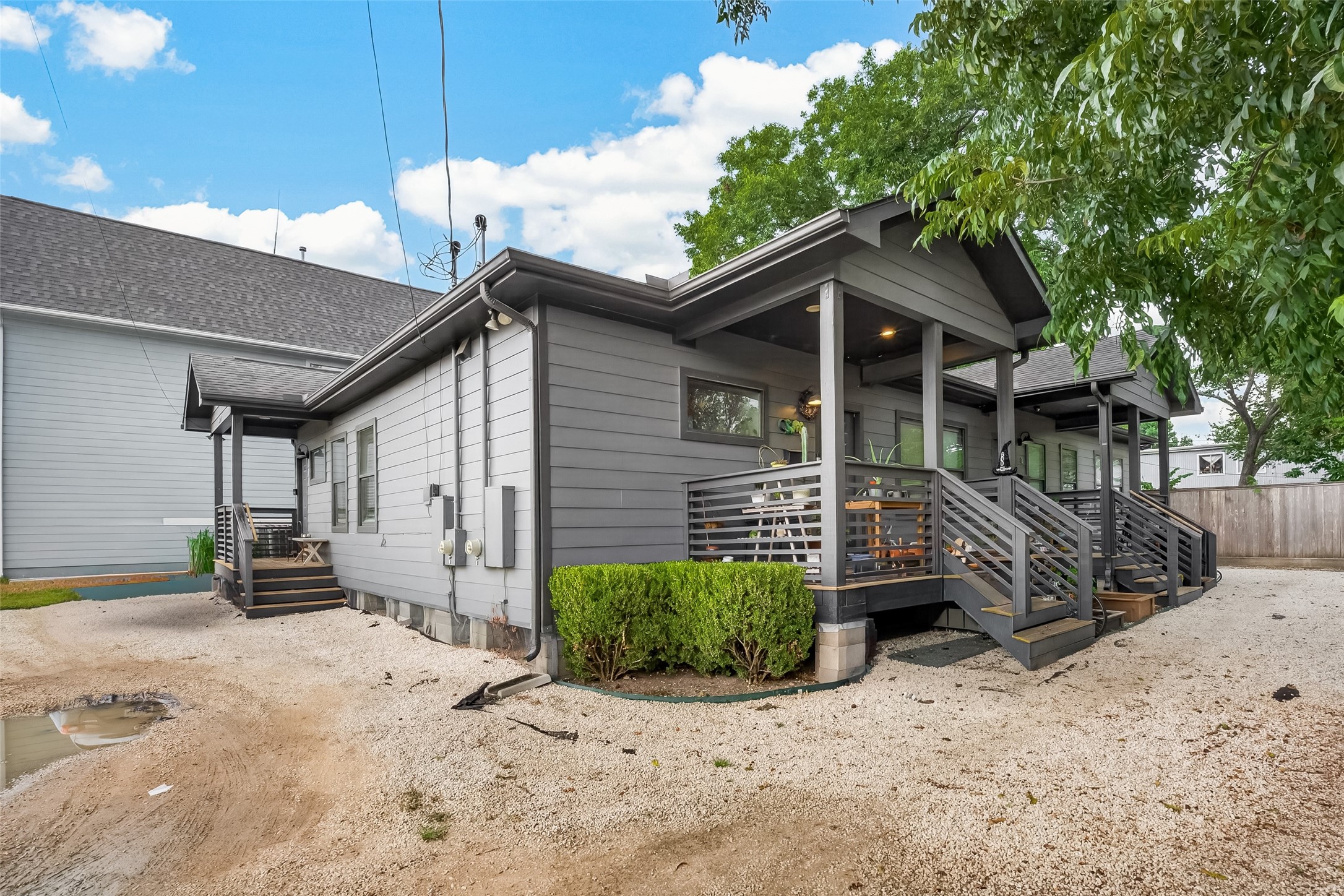 1619 Dumble Street Property Photo 1