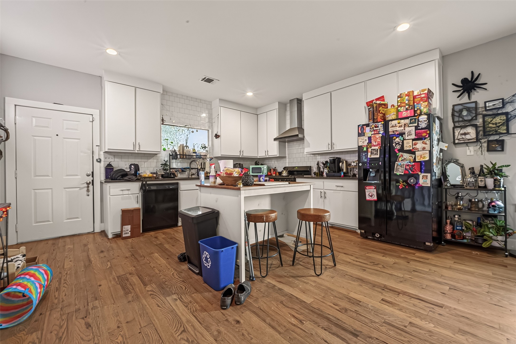 1619 Dumble Street Property Photo 7