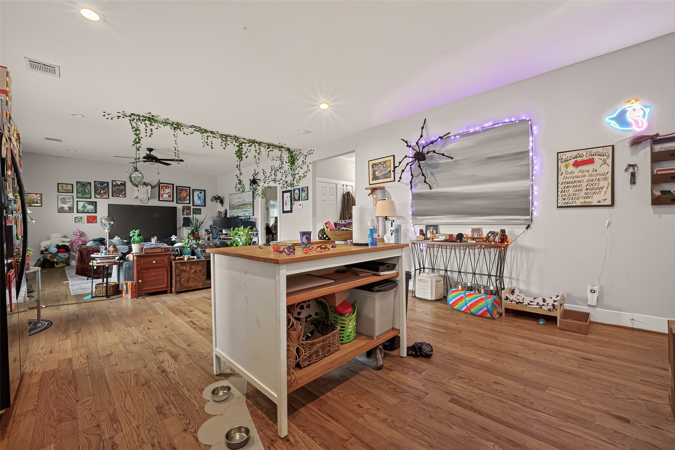 1619 Dumble Street Property Photo 10