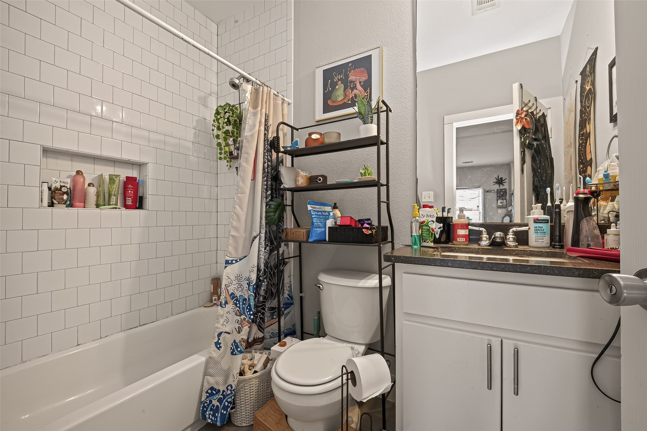 1619 Dumble Street Property Photo 16