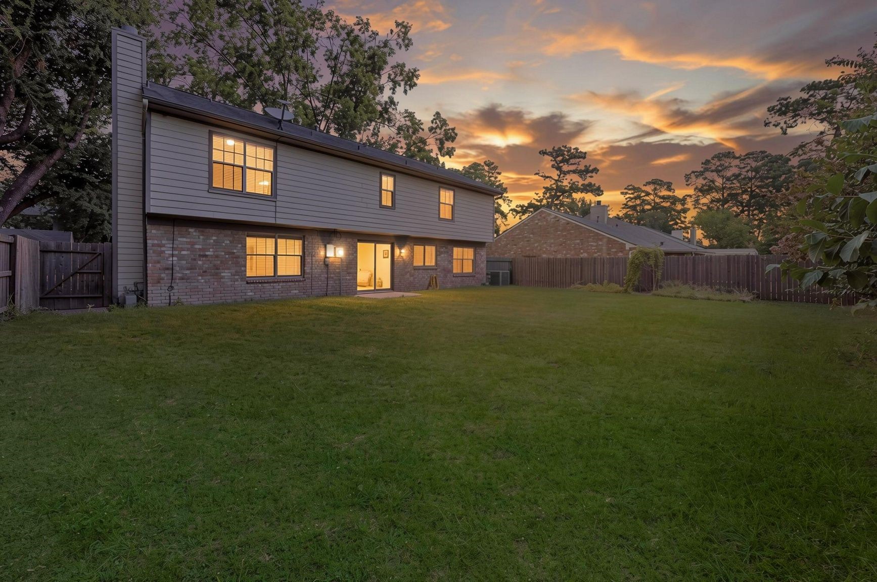 11303 Golden Ray Drive Property Photo 5