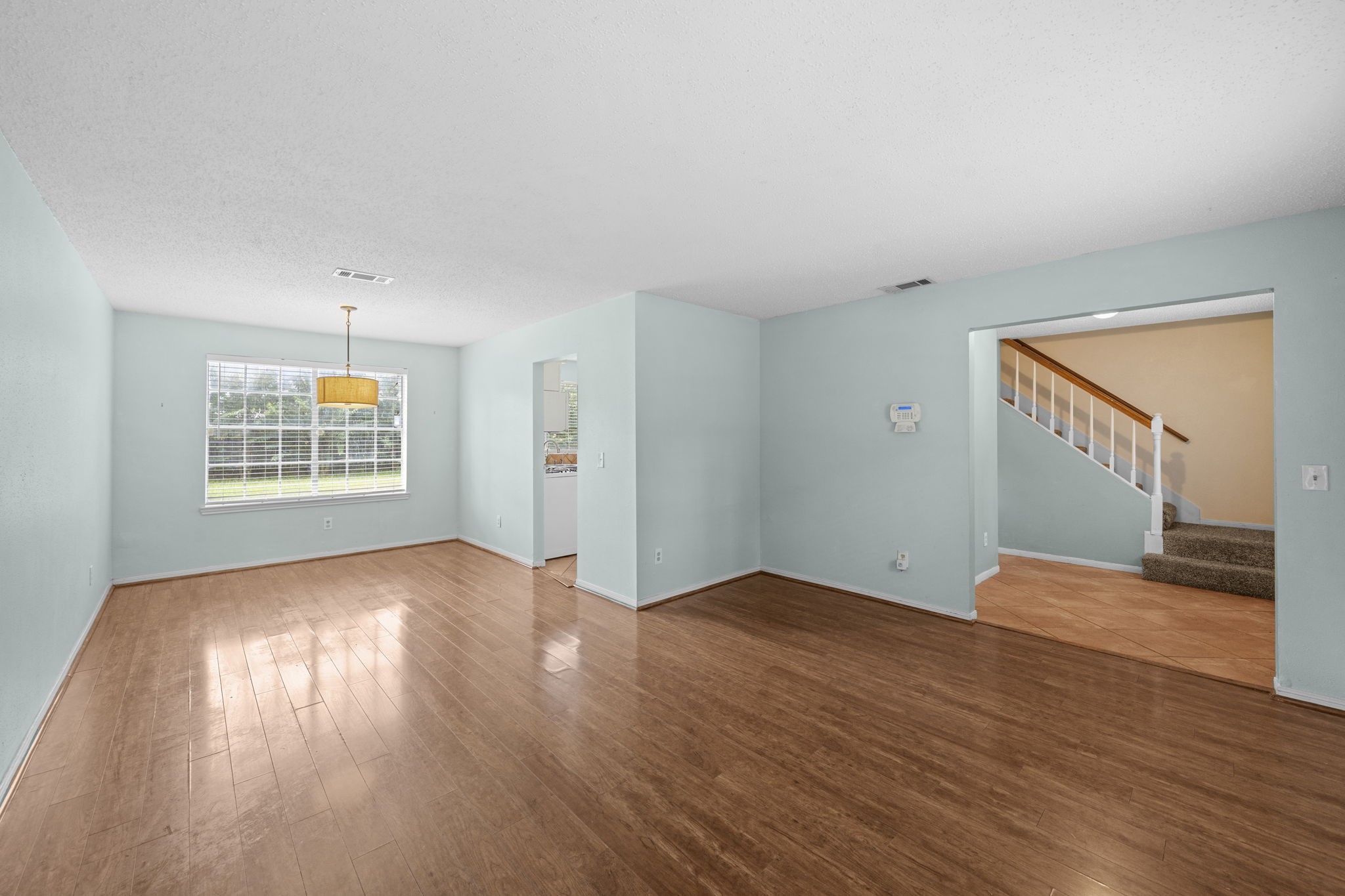 11303 Golden Ray Drive Property Photo 10