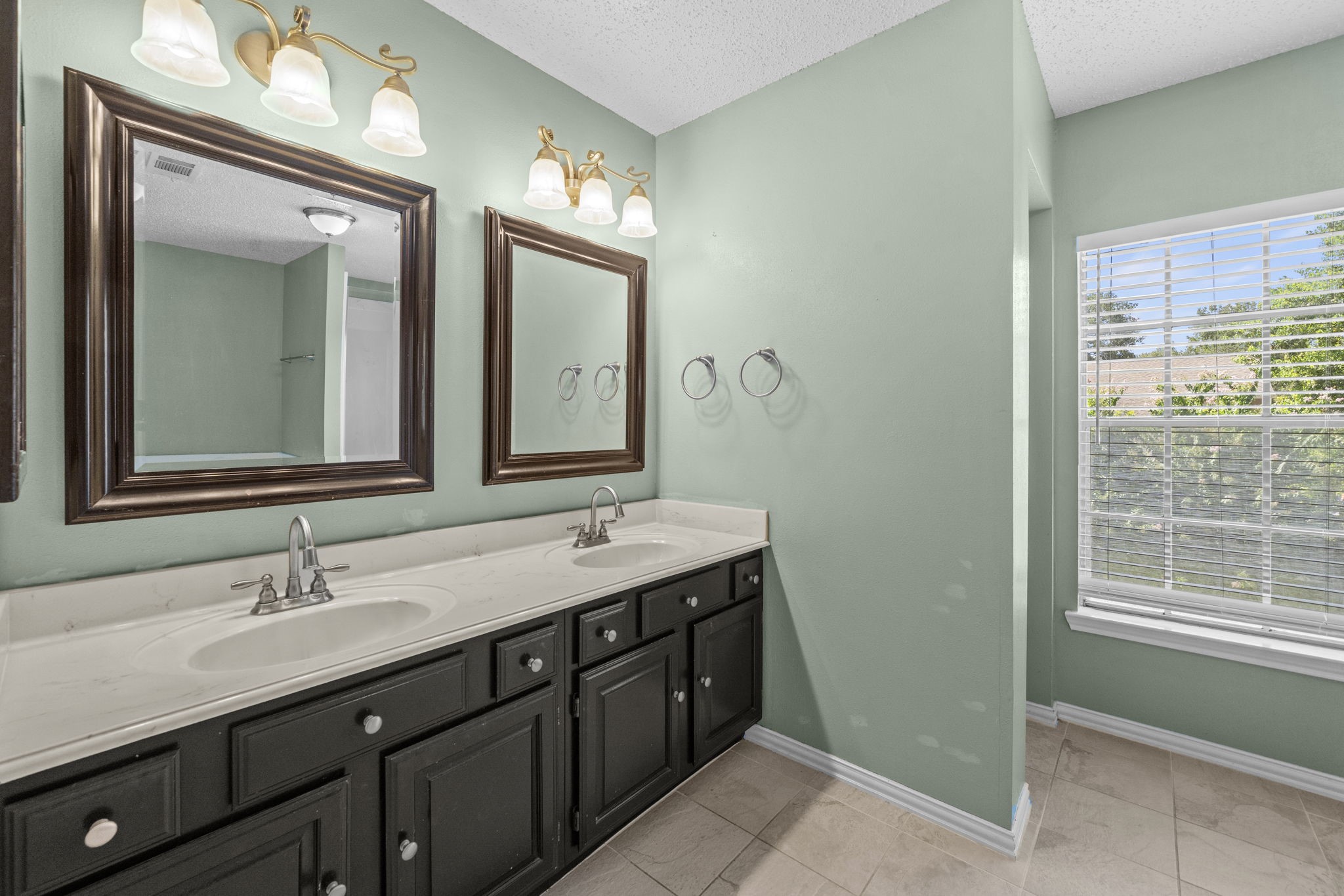11303 Golden Ray Drive Property Photo 20