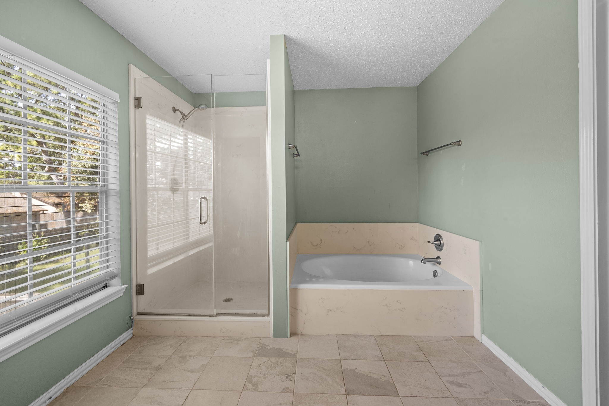 11303 Golden Ray Drive Property Photo 21