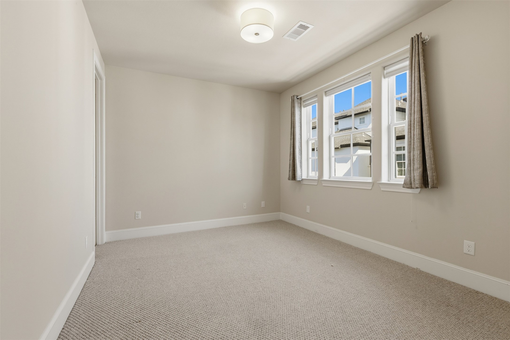 2707 Cohn Trail Property Photo 34