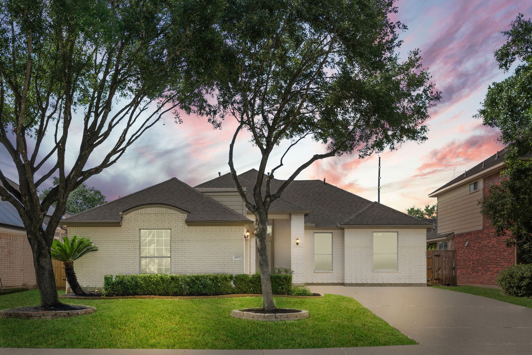 1803 Mustang Crossing Property Photo 1