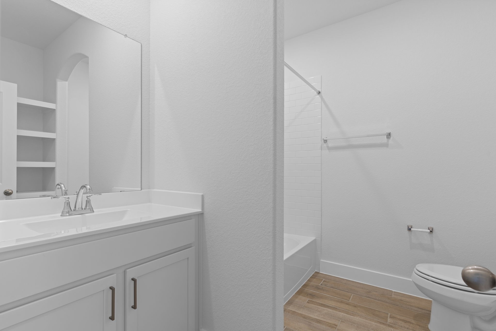 2457 Seaglass Terrace Drive Property Photo 8