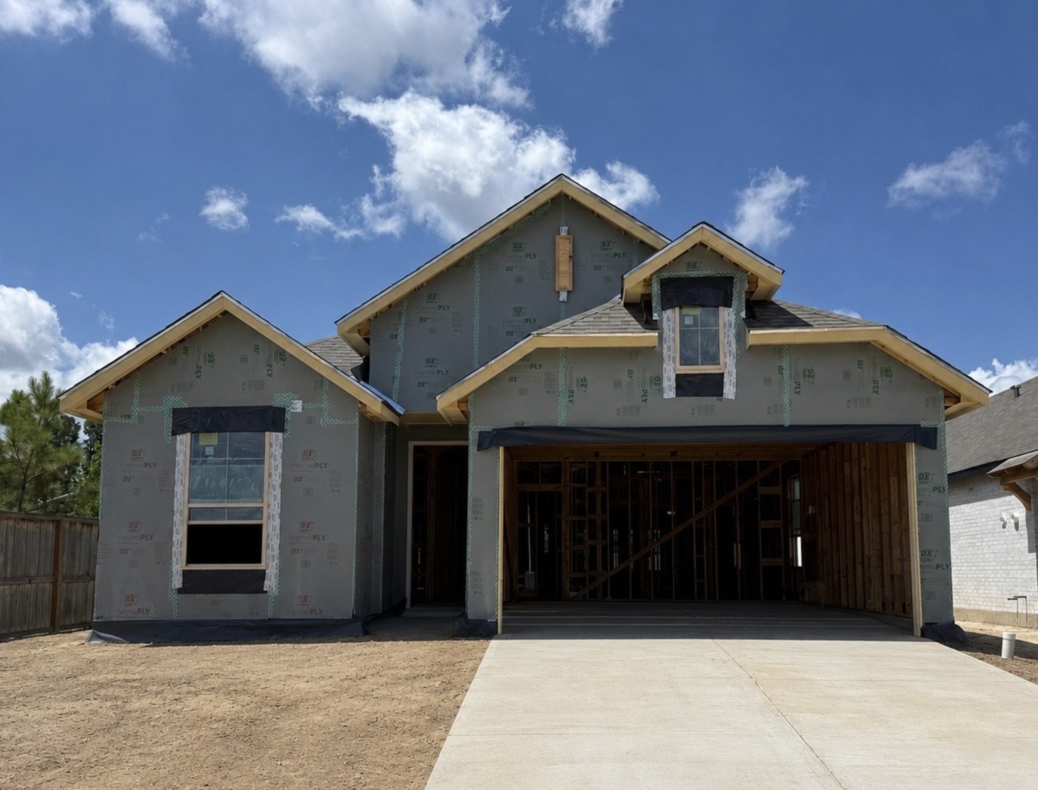 13126 Bridge Crest Drive Property Photo 1