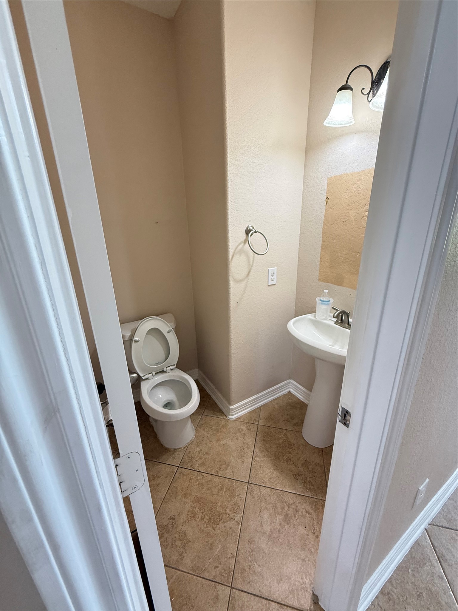 12503 Peppercreek Ln Property Photo 13