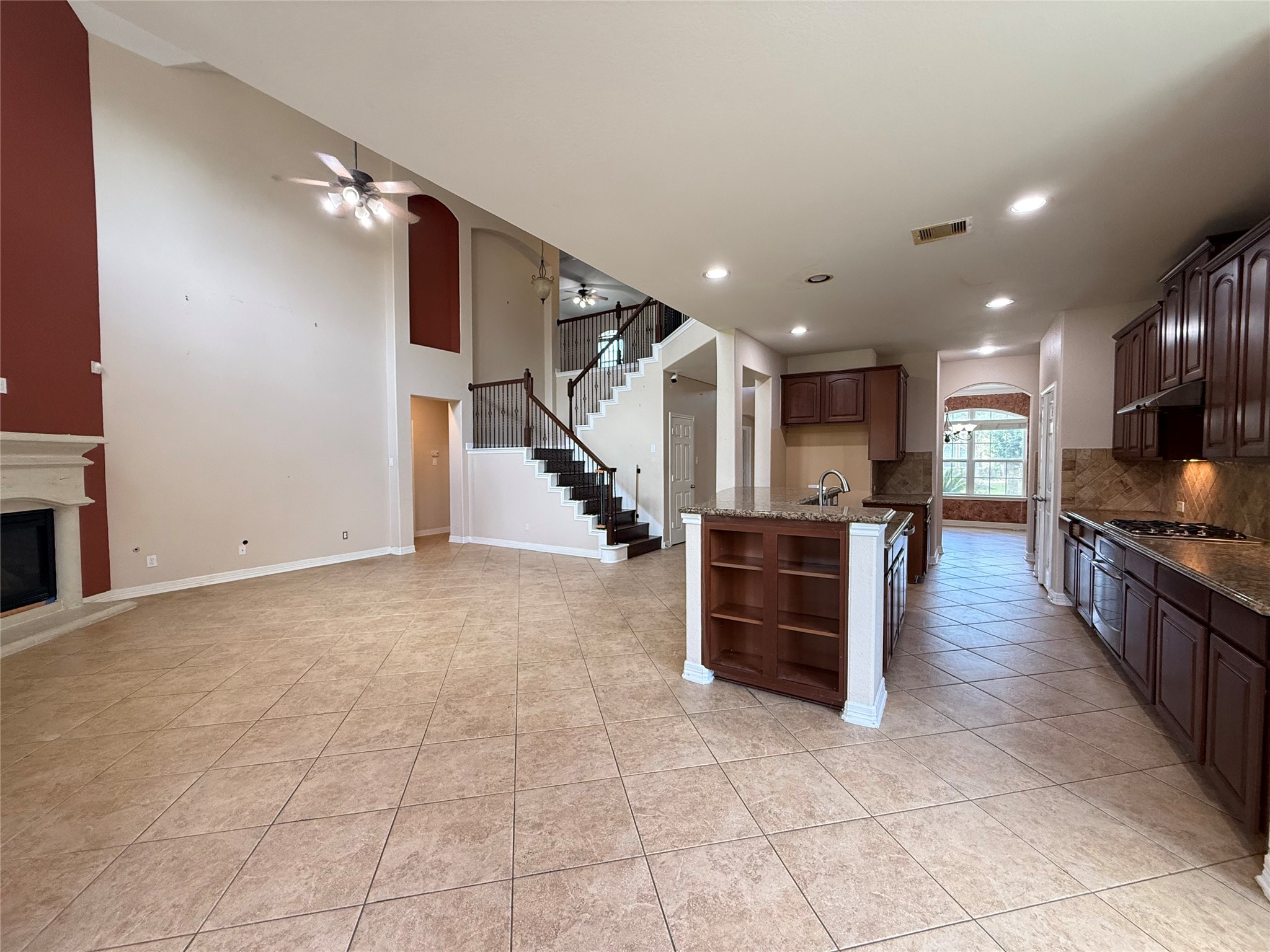 12503 Peppercreek Ln Property Photo 20