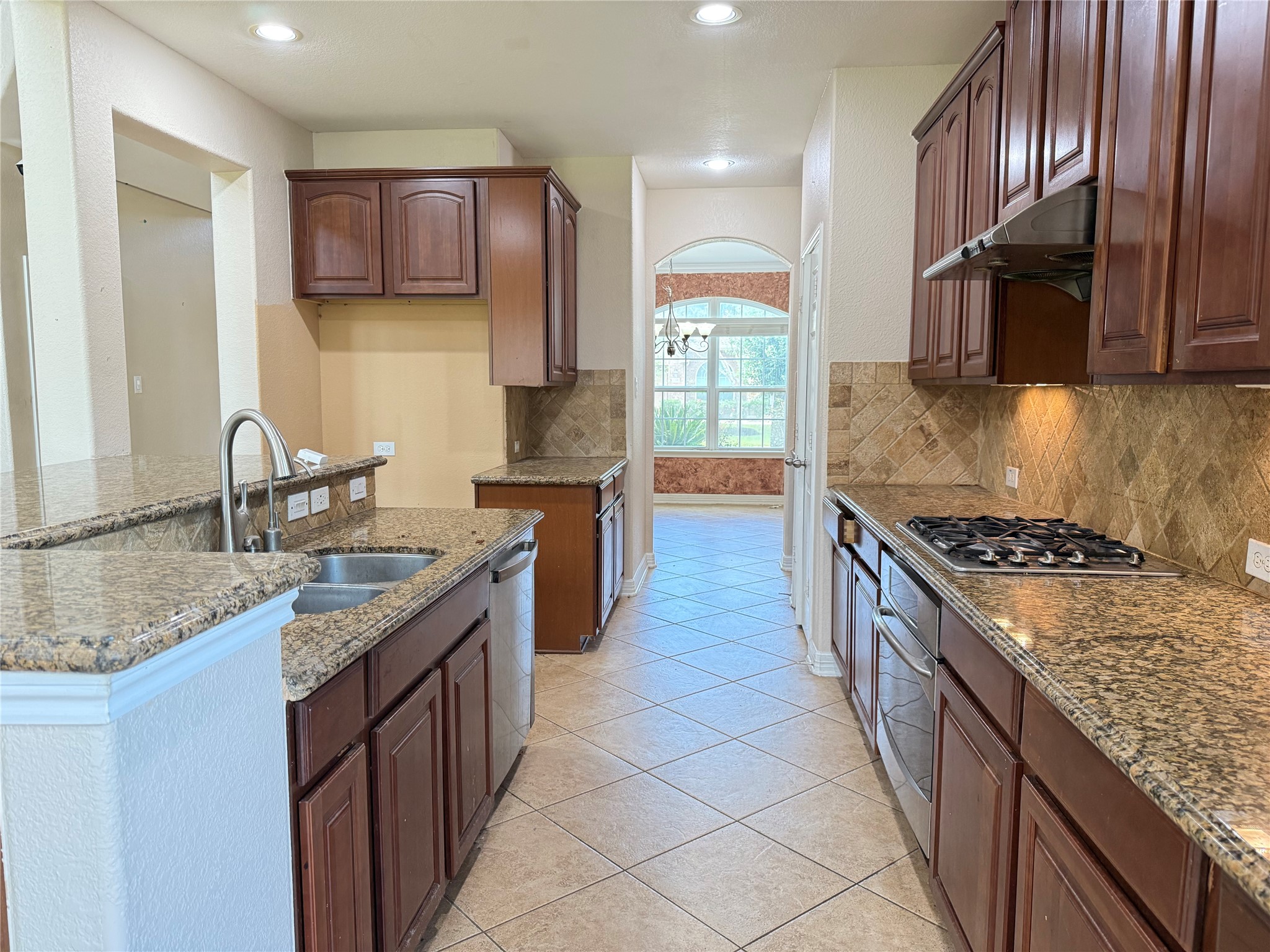 12503 Peppercreek Ln Property Photo 21