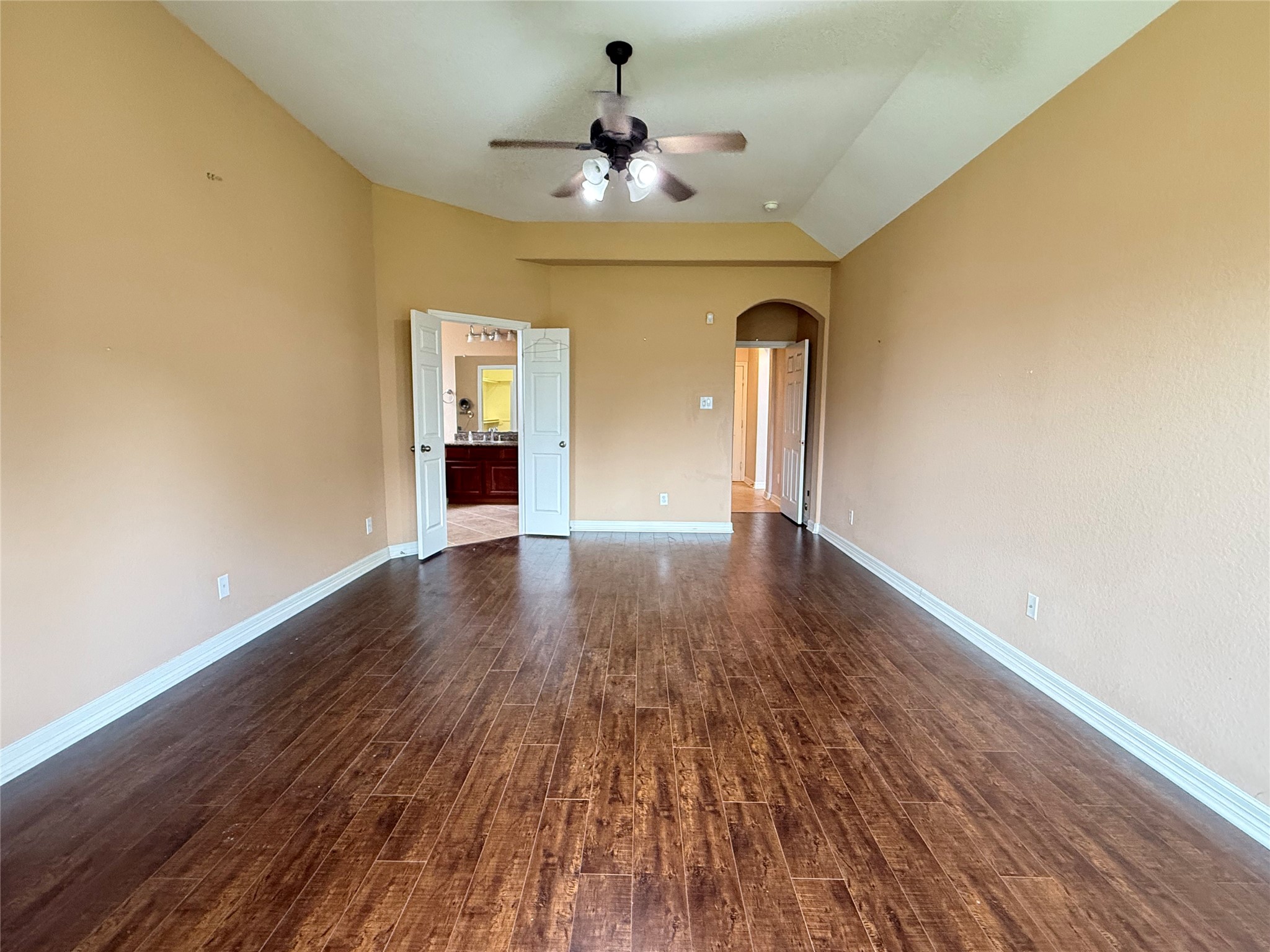 12503 Peppercreek Ln Property Photo 30