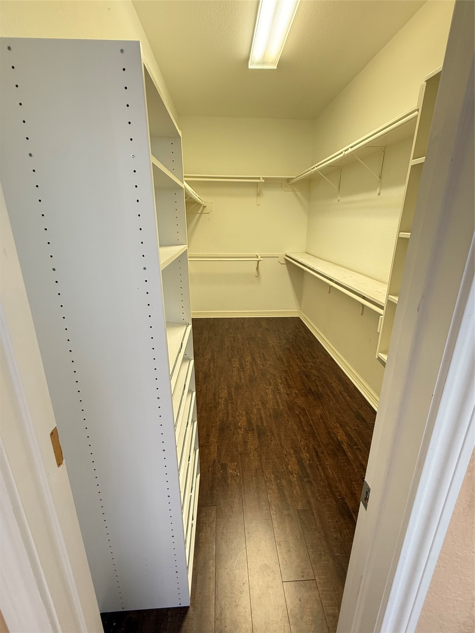 12503 Peppercreek Ln Property Photo 33
