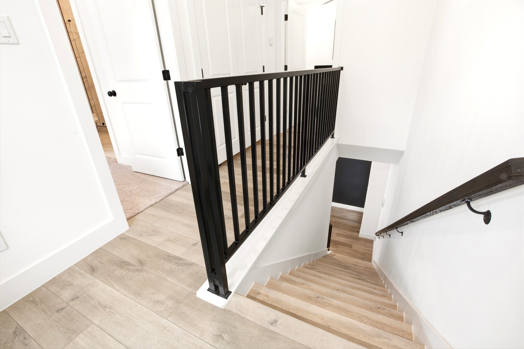 5527 Denmark Street B Property Photo 17