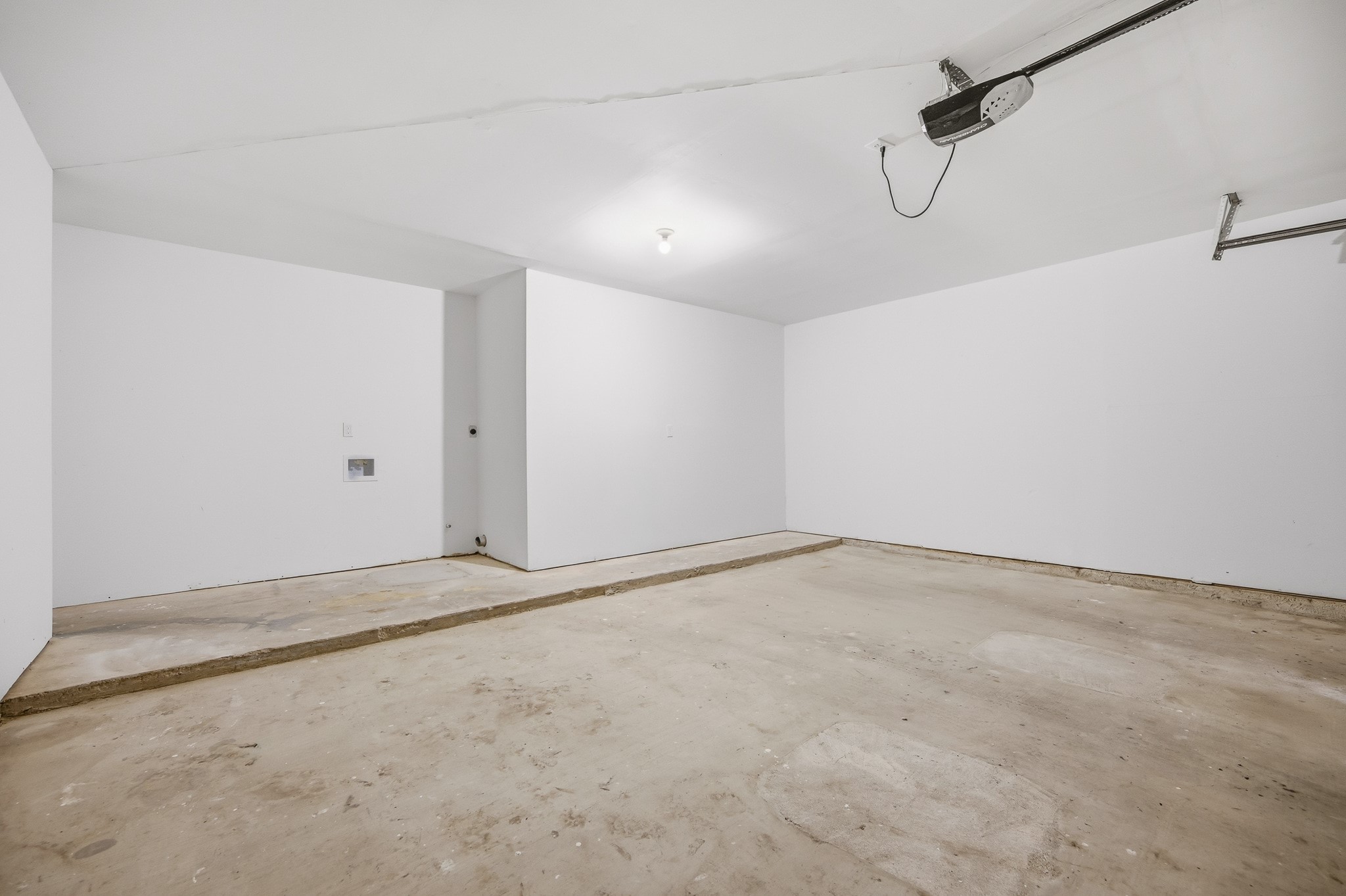 7310 Londres Drive Property Photo 26