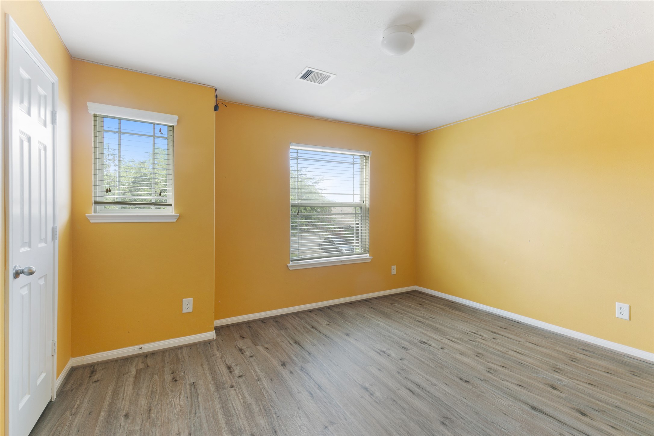 20323 Mathis Landing Drive Property Photo 15