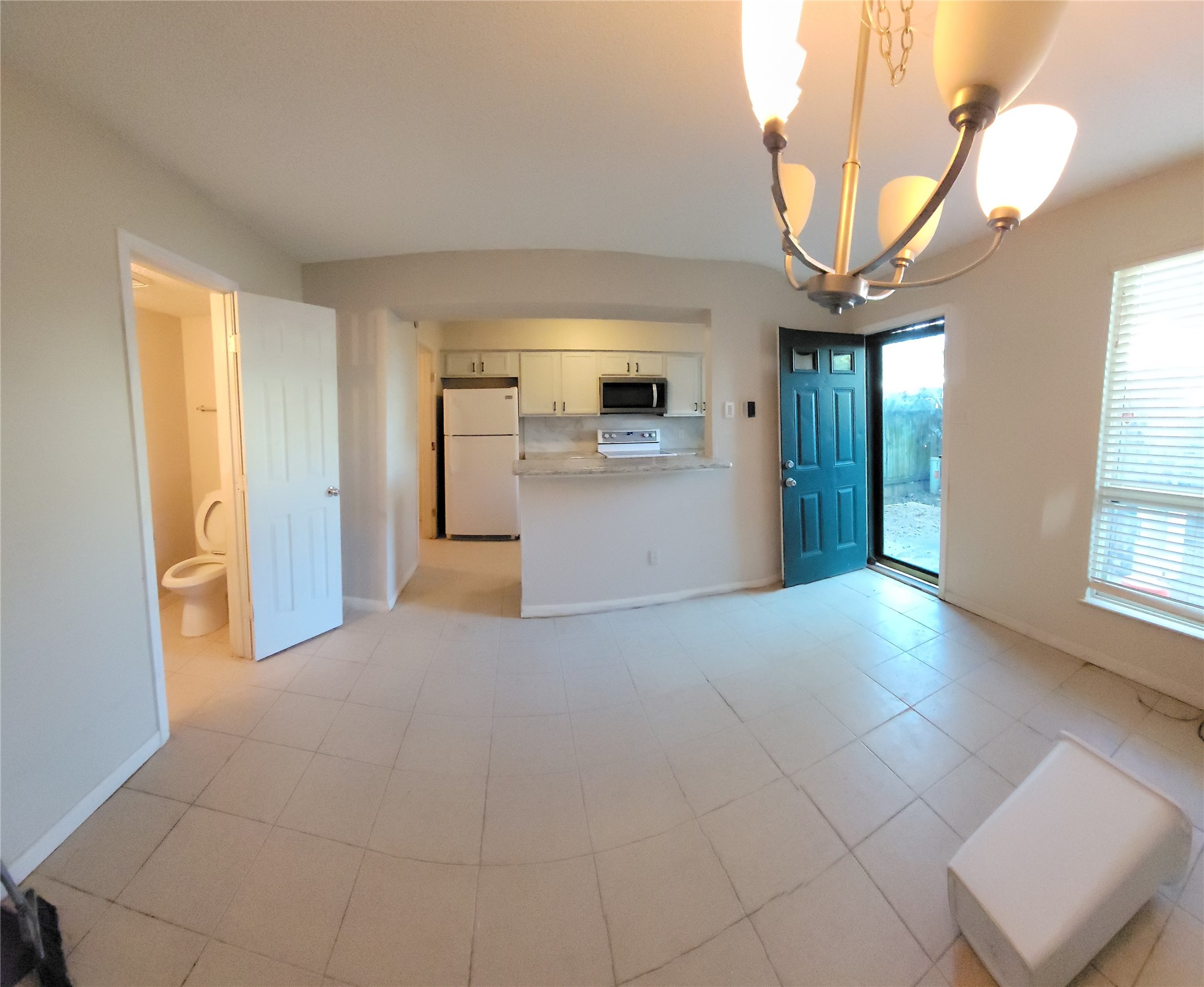2139 Shiveley Circle Property Photo 8