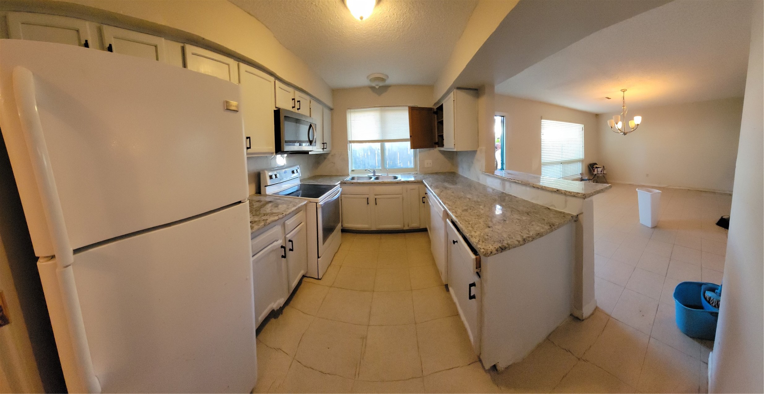 2139 Shiveley Circle Property Photo 9