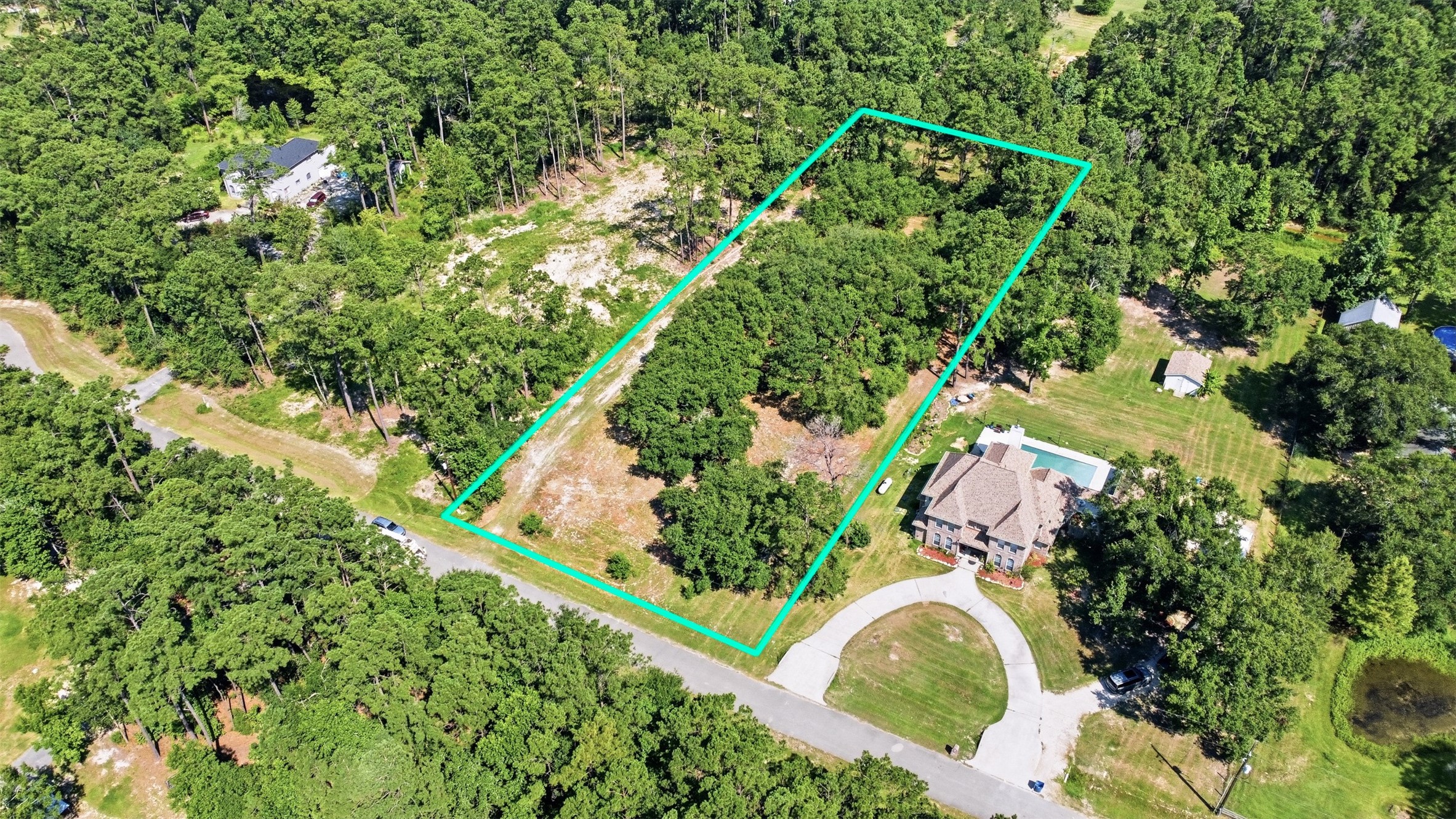 18126 Quail Run Cir Property Photo 11