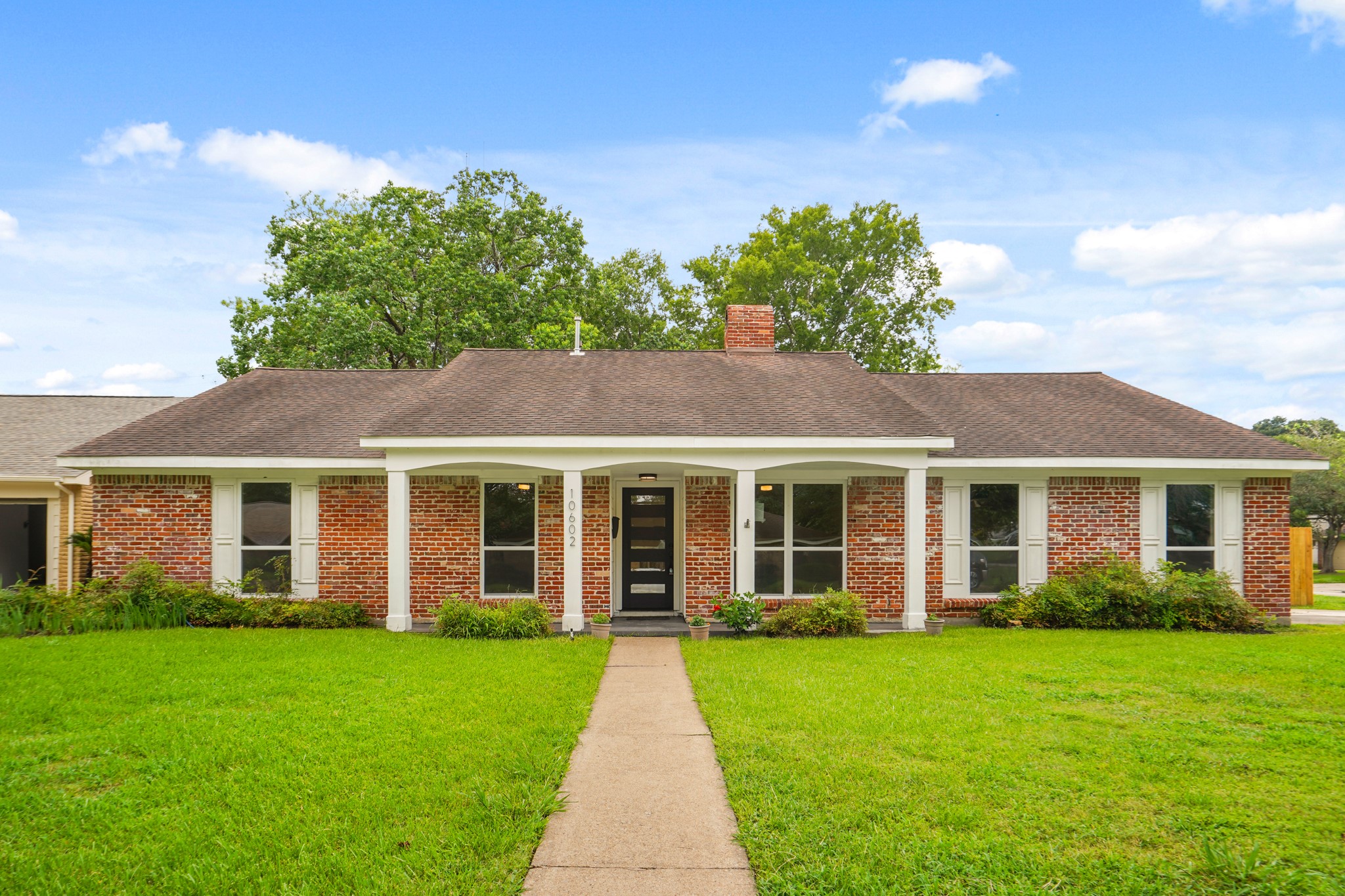 10602 Glenfield Court Property Photo 1