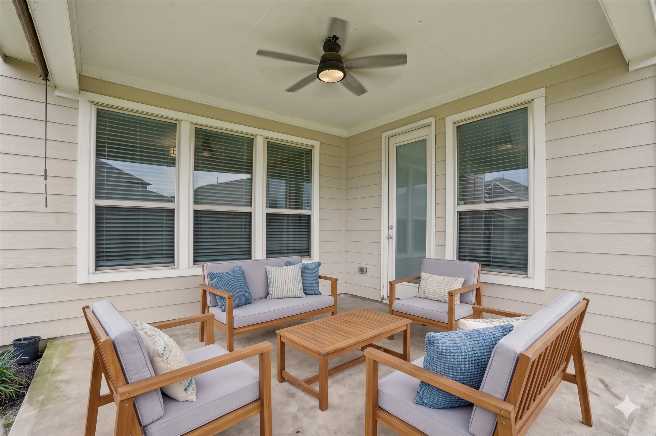 25404 Devonshire Knoll Street Property Photo 31