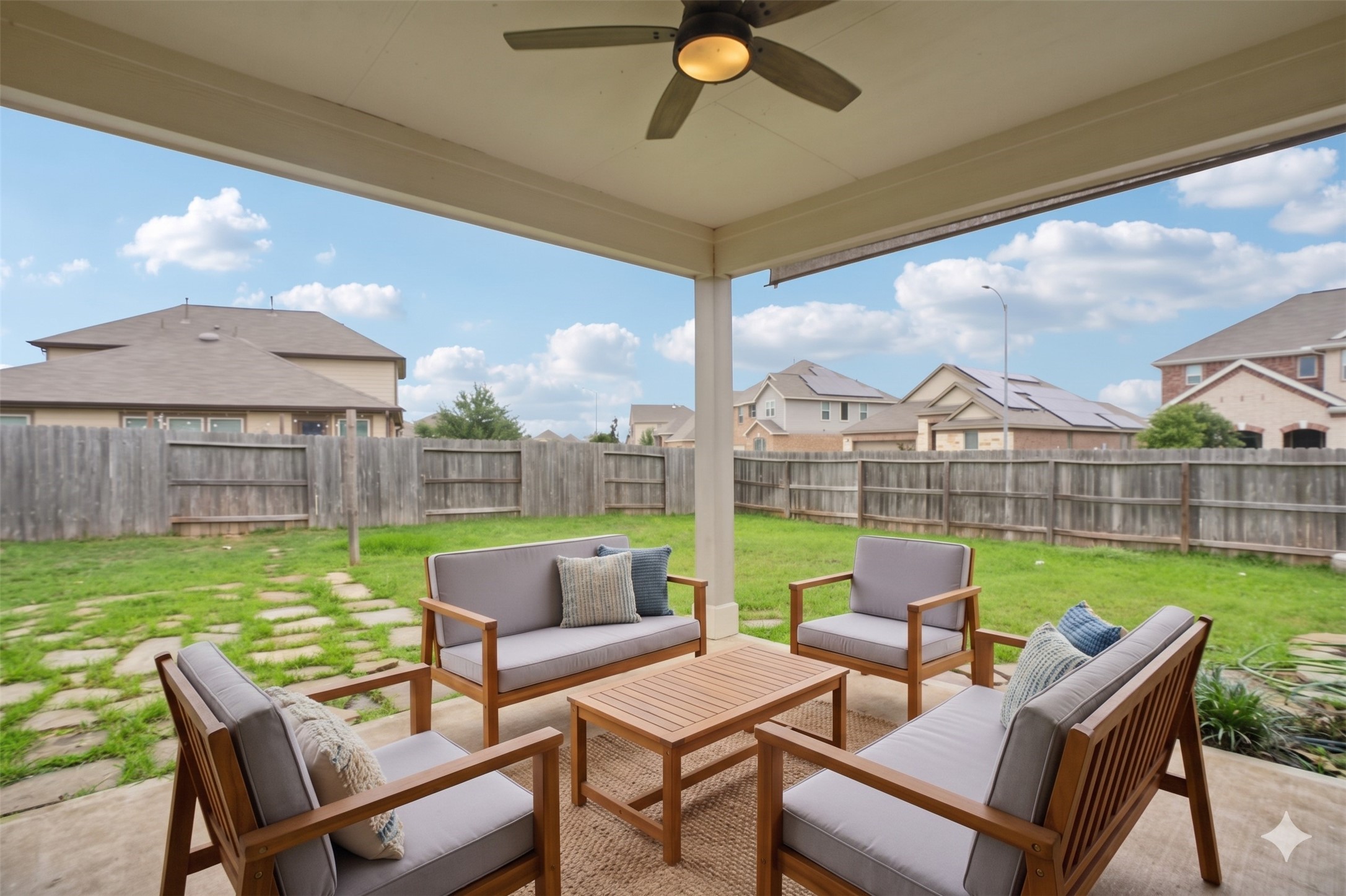 25404 Devonshire Knoll Street Property Photo 32