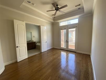 6353 Richmond Avenue 101 Property Photo 8