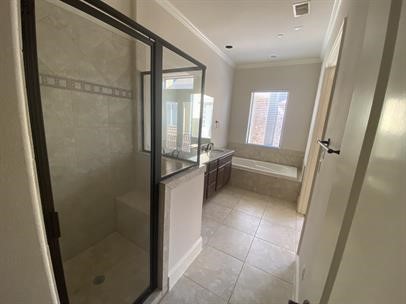6353 Richmond Avenue 101 Property Photo 12