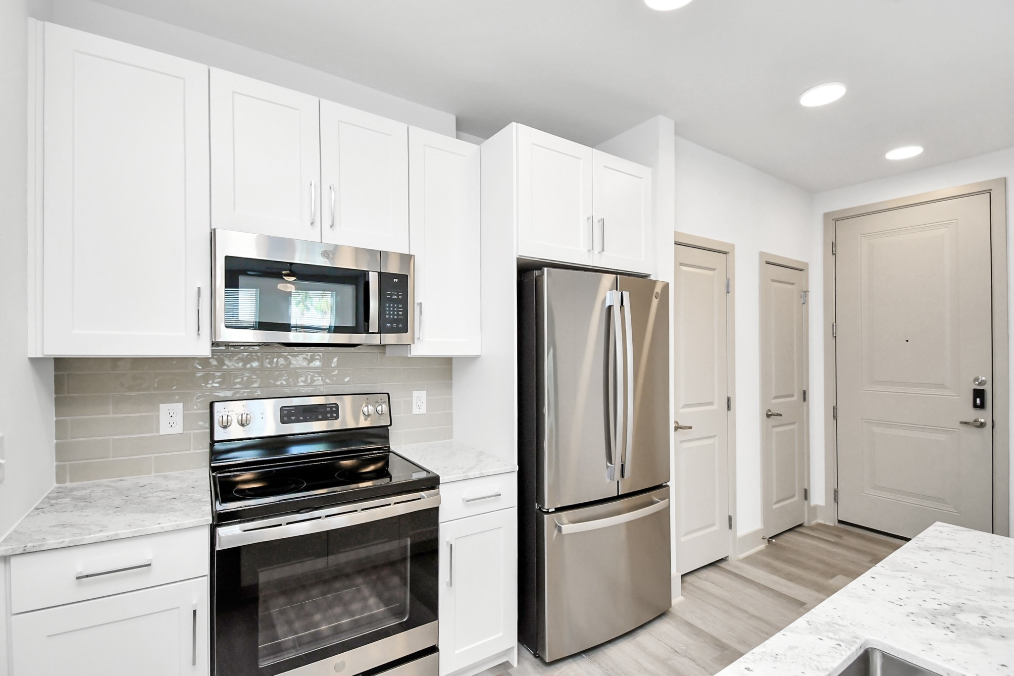 2020 Grandway Drive 11312 Property Photo 5