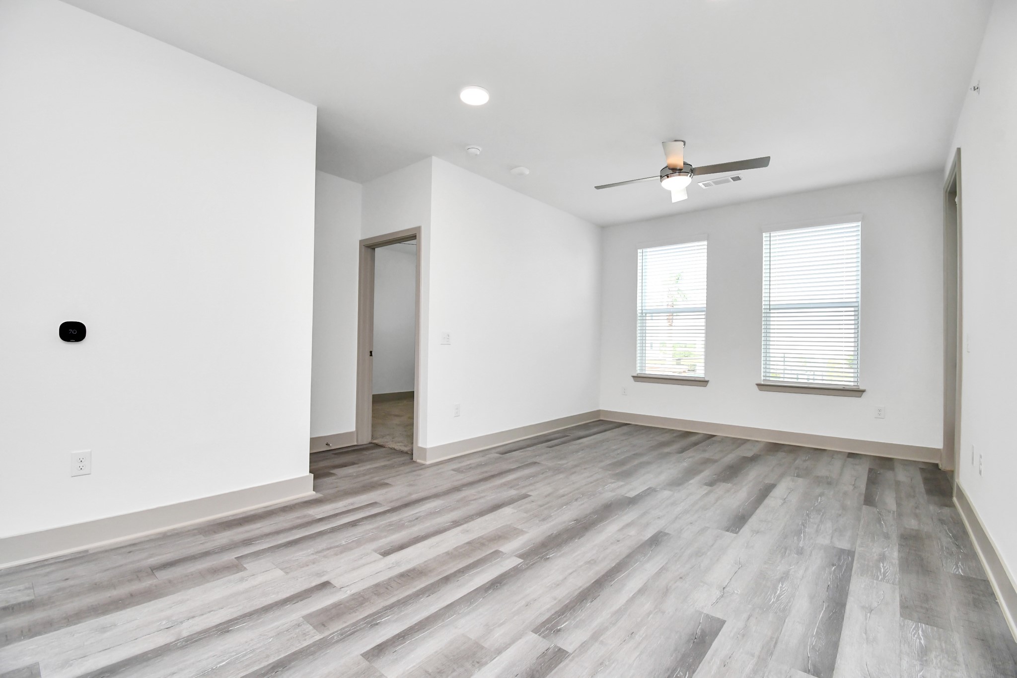 2020 Grandway Drive 11312 Property Photo 7