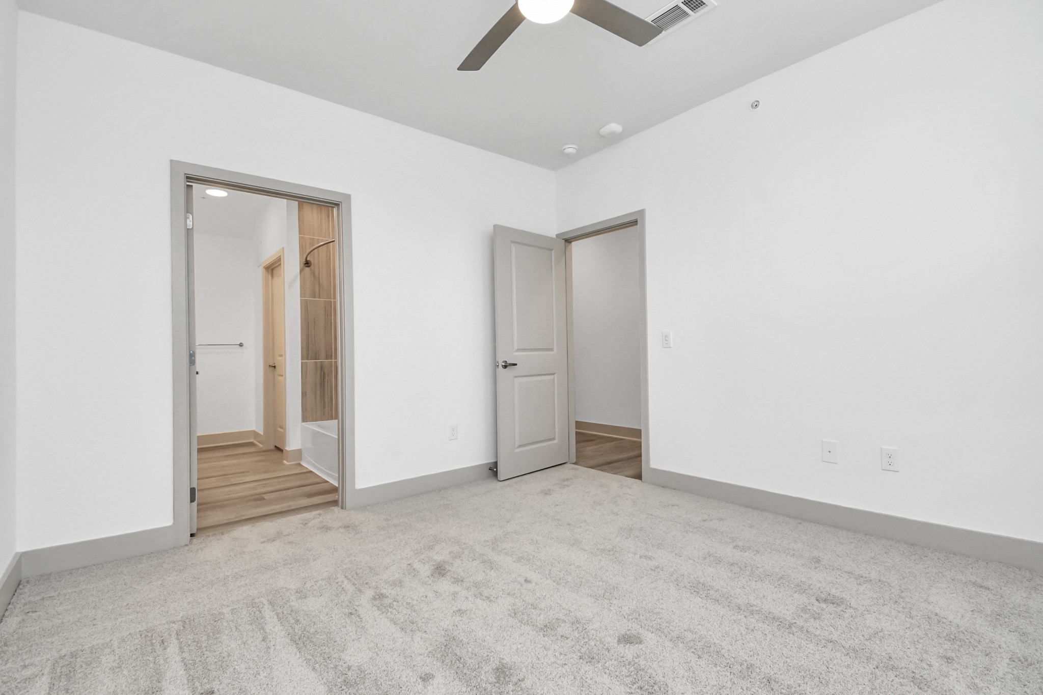 2020 Grandway Drive 11312 Property Photo 22