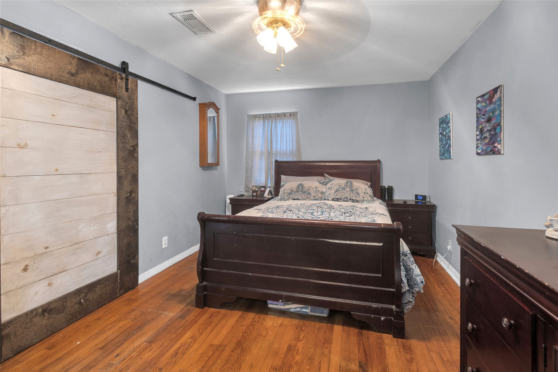 617 Catalpa Street Property Photo 16