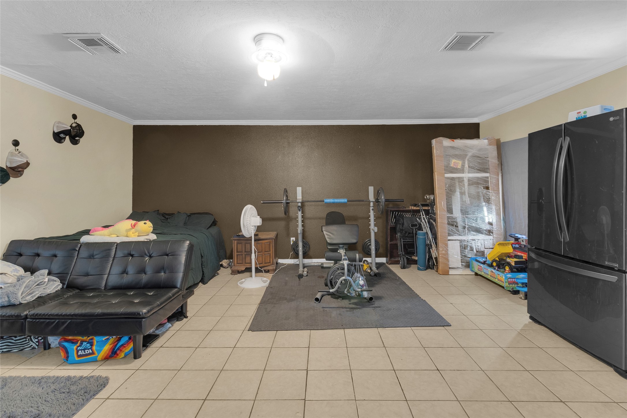 617 Catalpa Street Property Photo 22