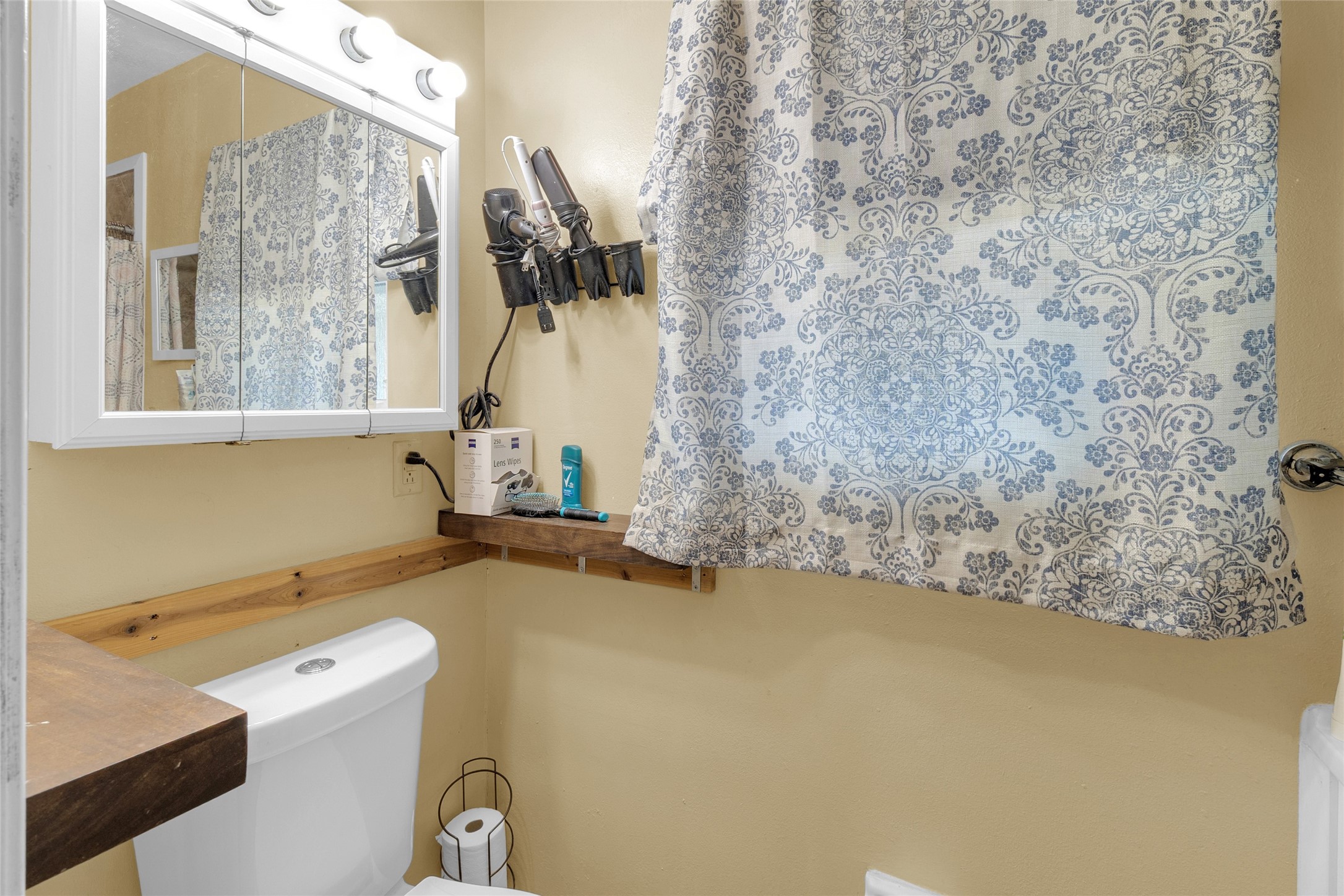 617 Catalpa Street Property Photo 24