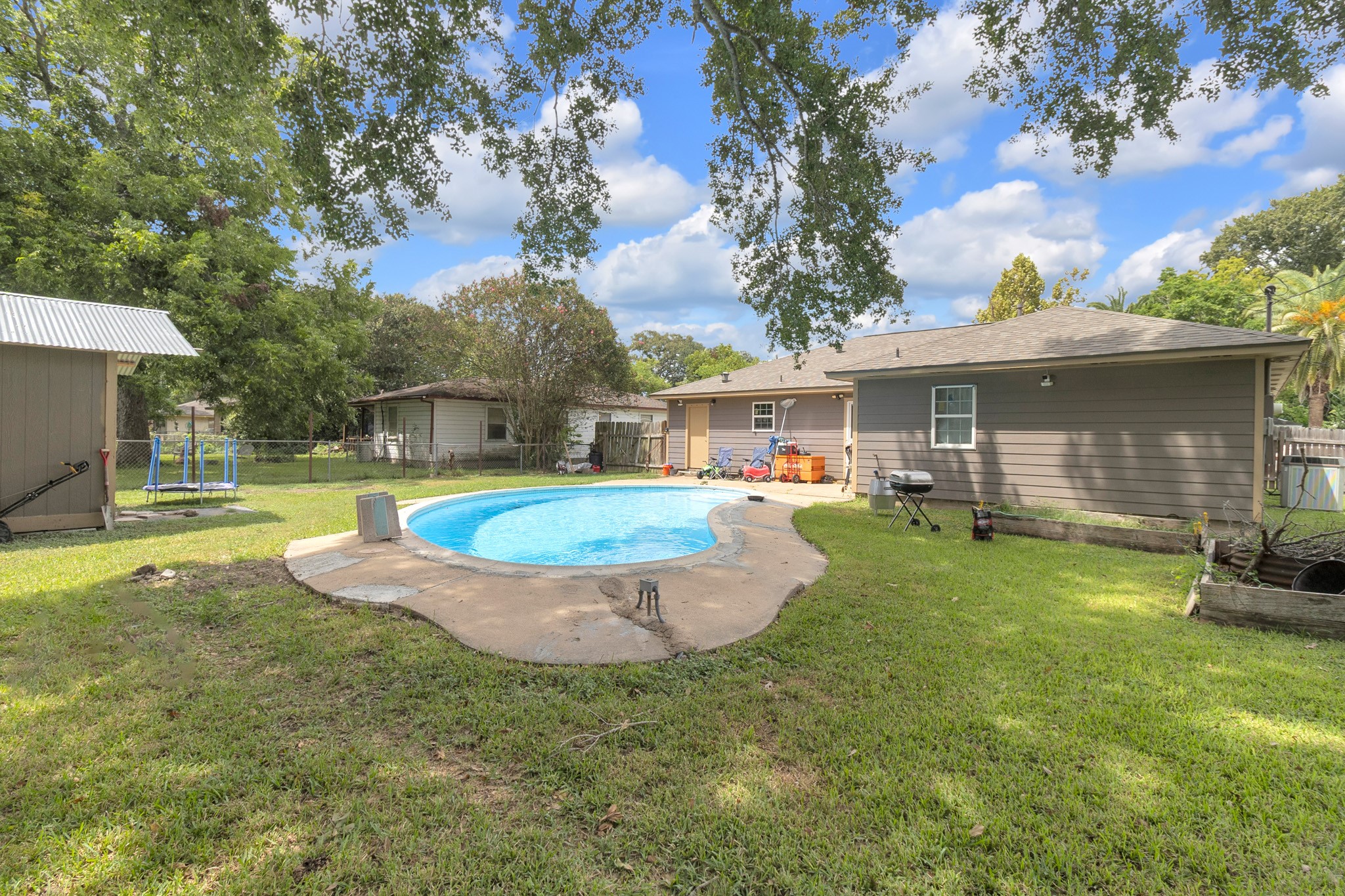 617 Catalpa Street Property Photo 26