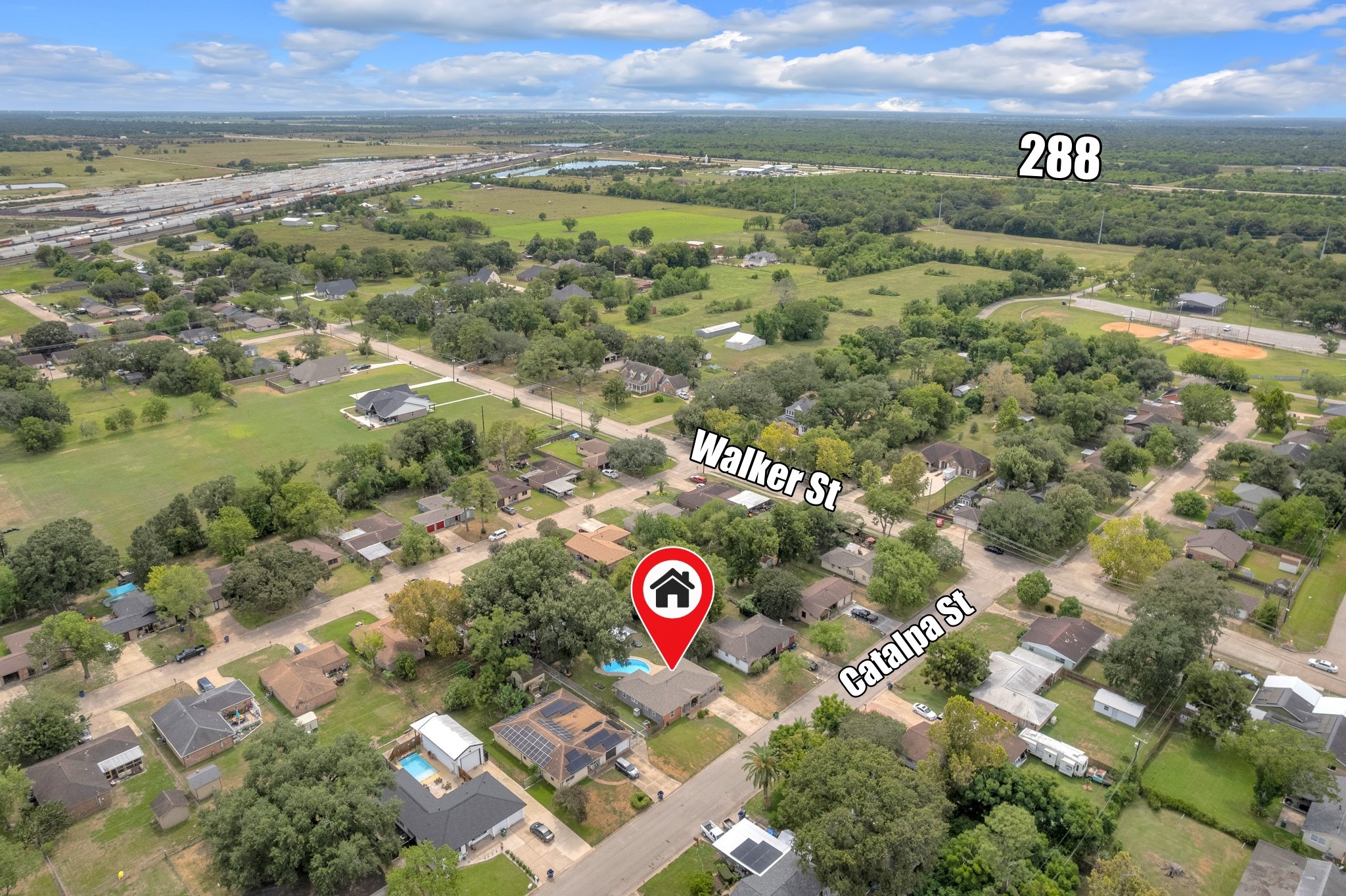 617 Catalpa Street Property Photo 33