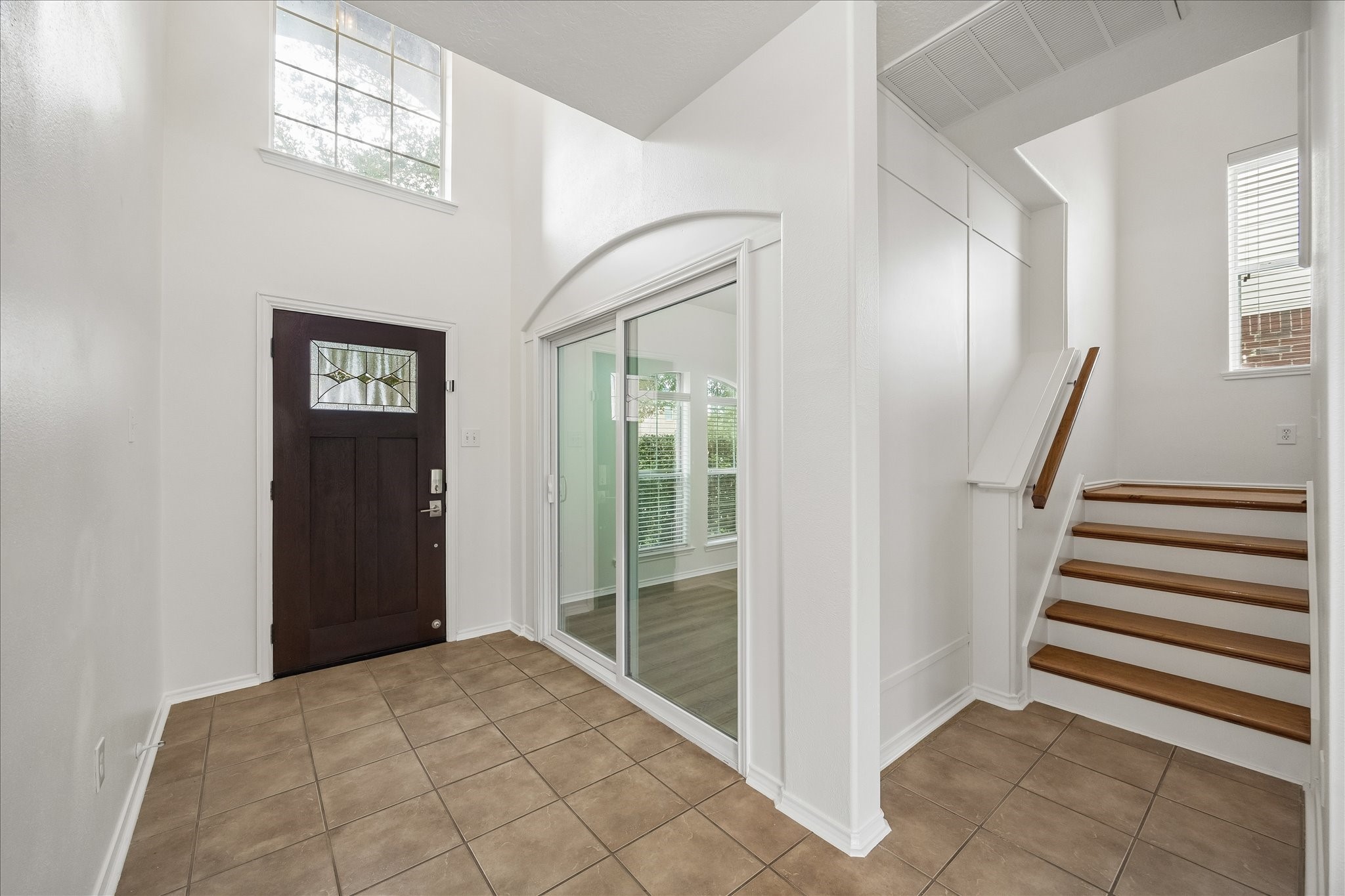 24519 Colonial Maple Drive Property Photo 6