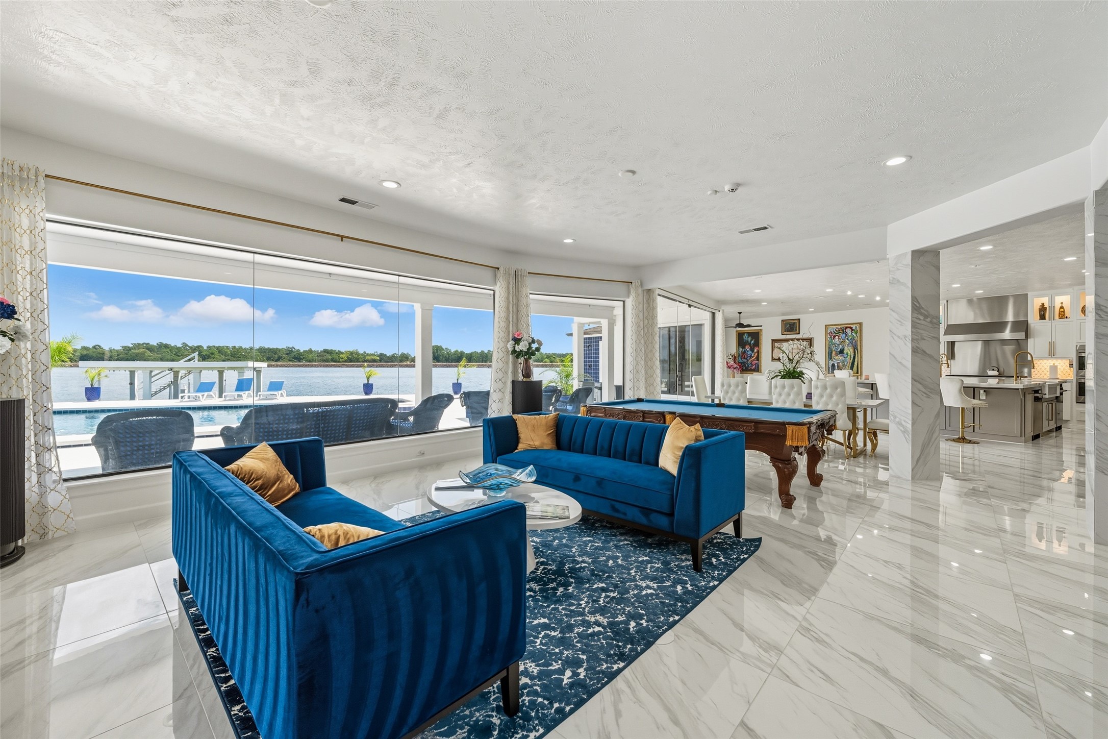 2500 Sand Shore Drive Property Photo 13