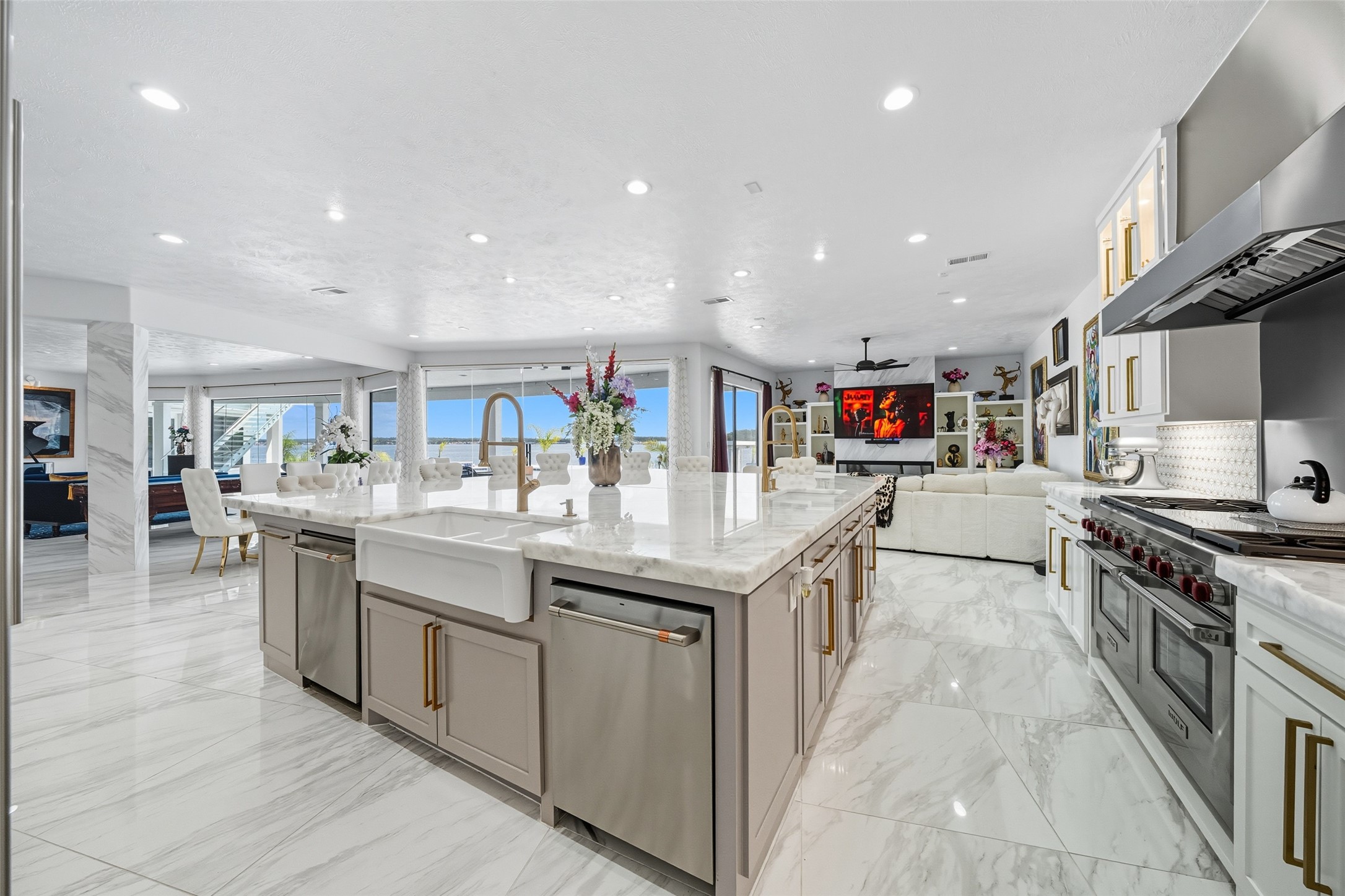 2500 Sand Shore Drive Property Photo 20