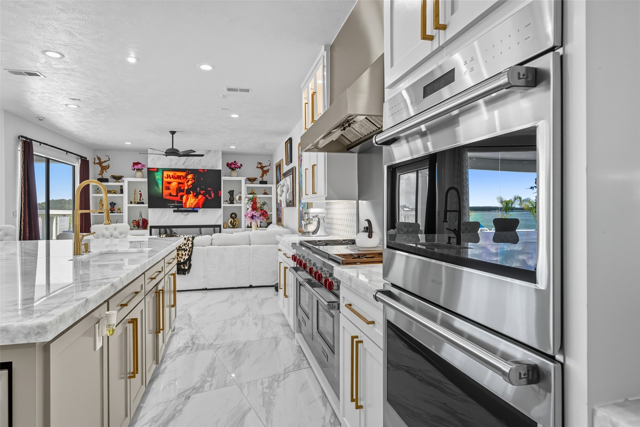 2500 Sand Shore Drive Property Photo 21