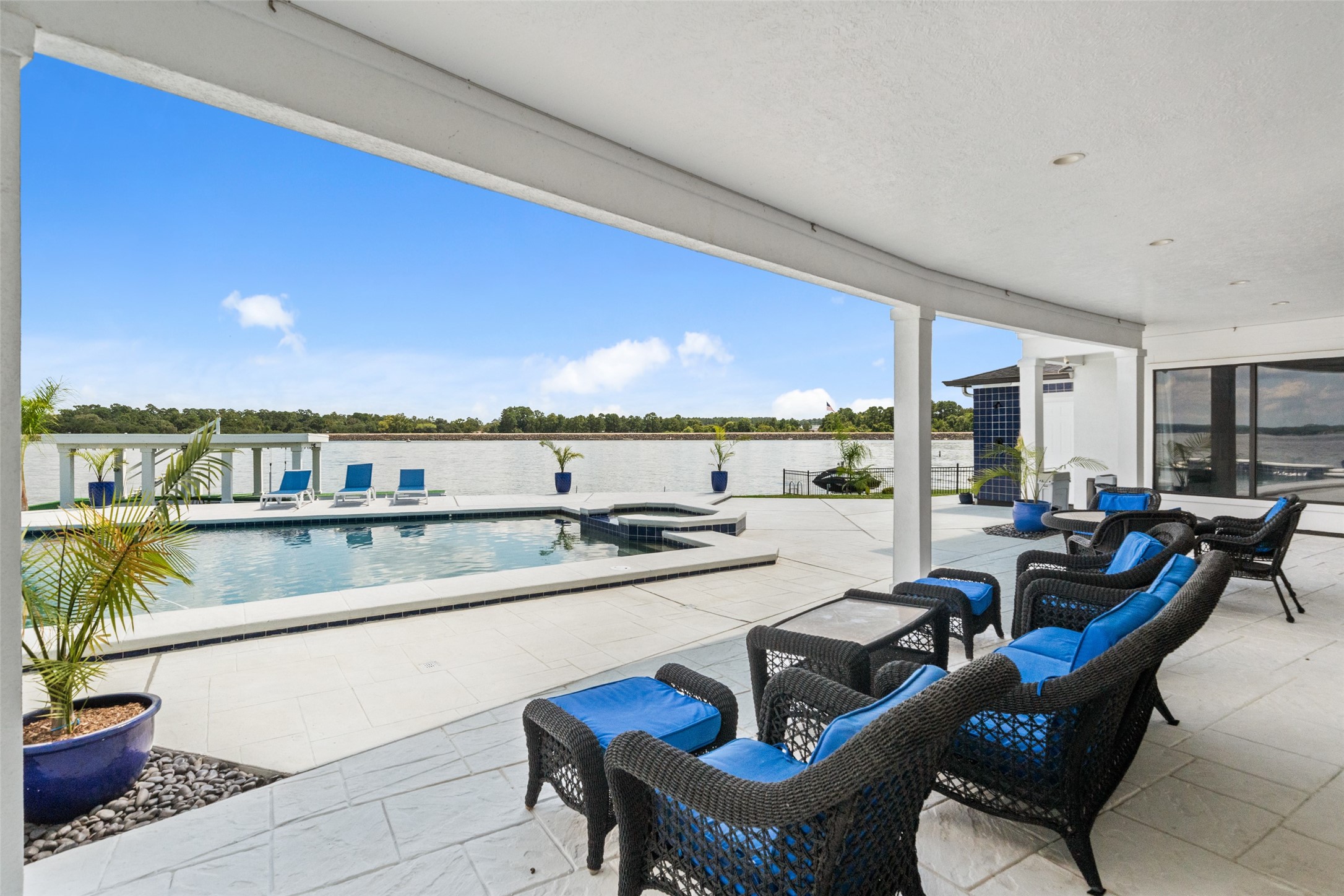 2500 Sand Shore Drive Property Photo 46